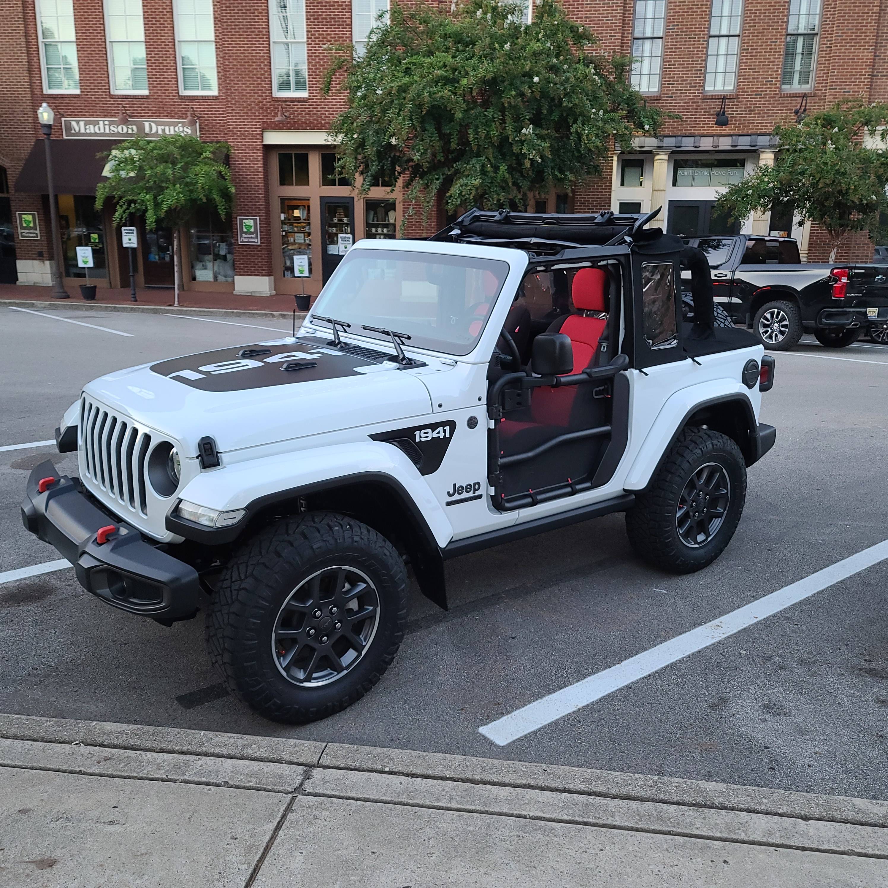 Jeep Wrangler JL How do you Bestop? 20220827_191512