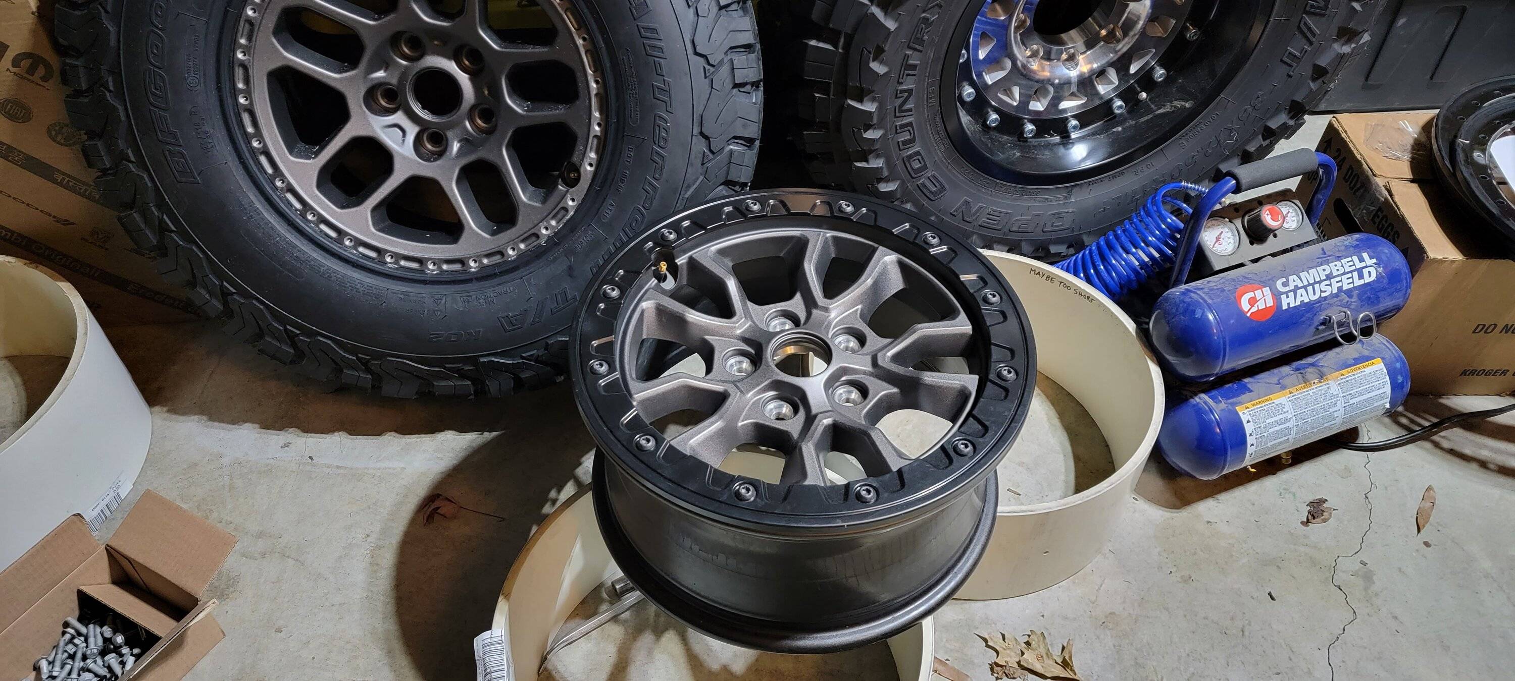 Jeep Wrangler JL 392 Mopar beadlock wheel tire compatibility. 20230123_185430
