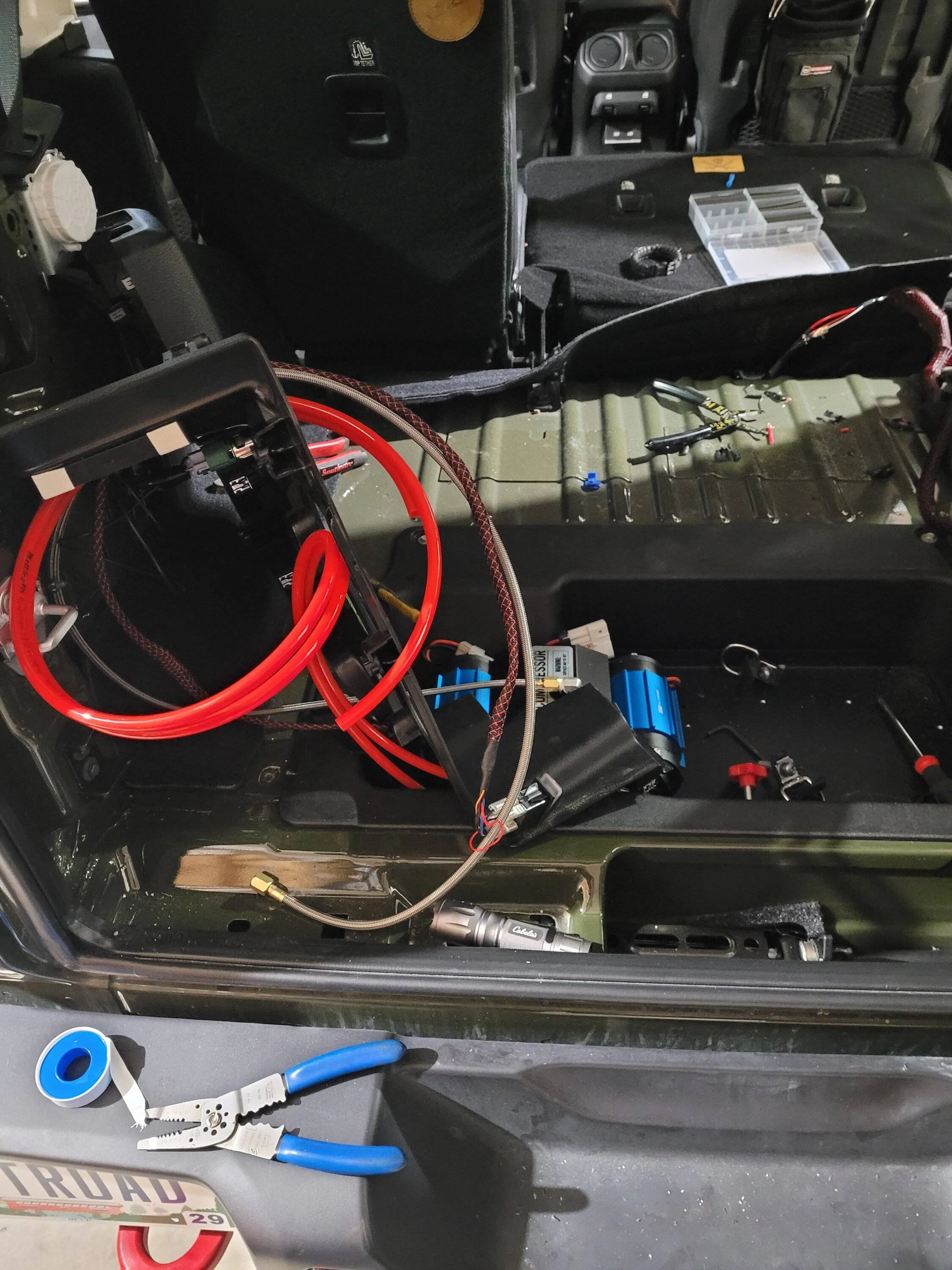 Jeep Wrangler JL ARB twin compressor install with AAL mount 20230118_150647