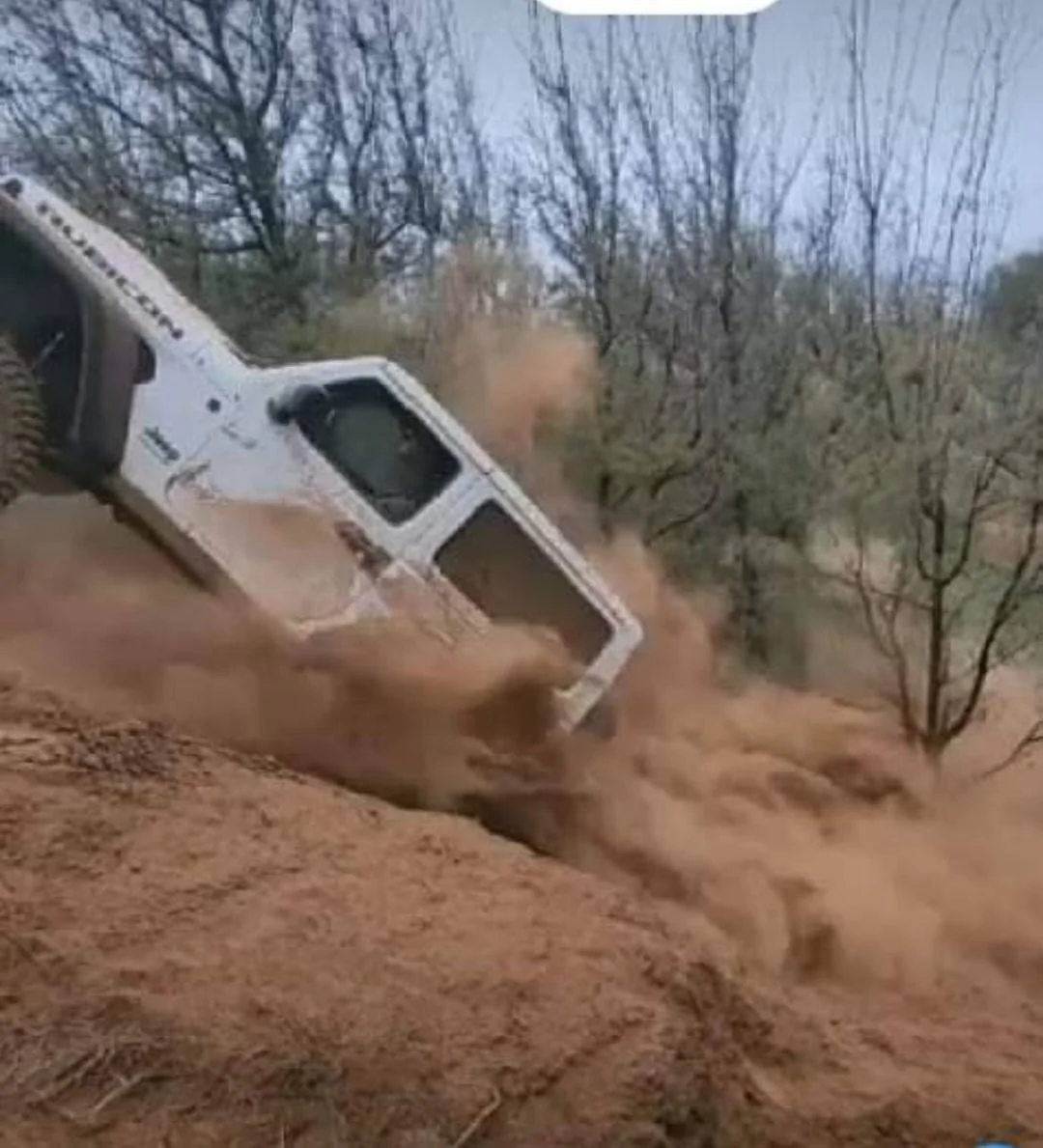 Jeep Wrangler JL One more reason auto is vastly superior to stick in crawling avatar