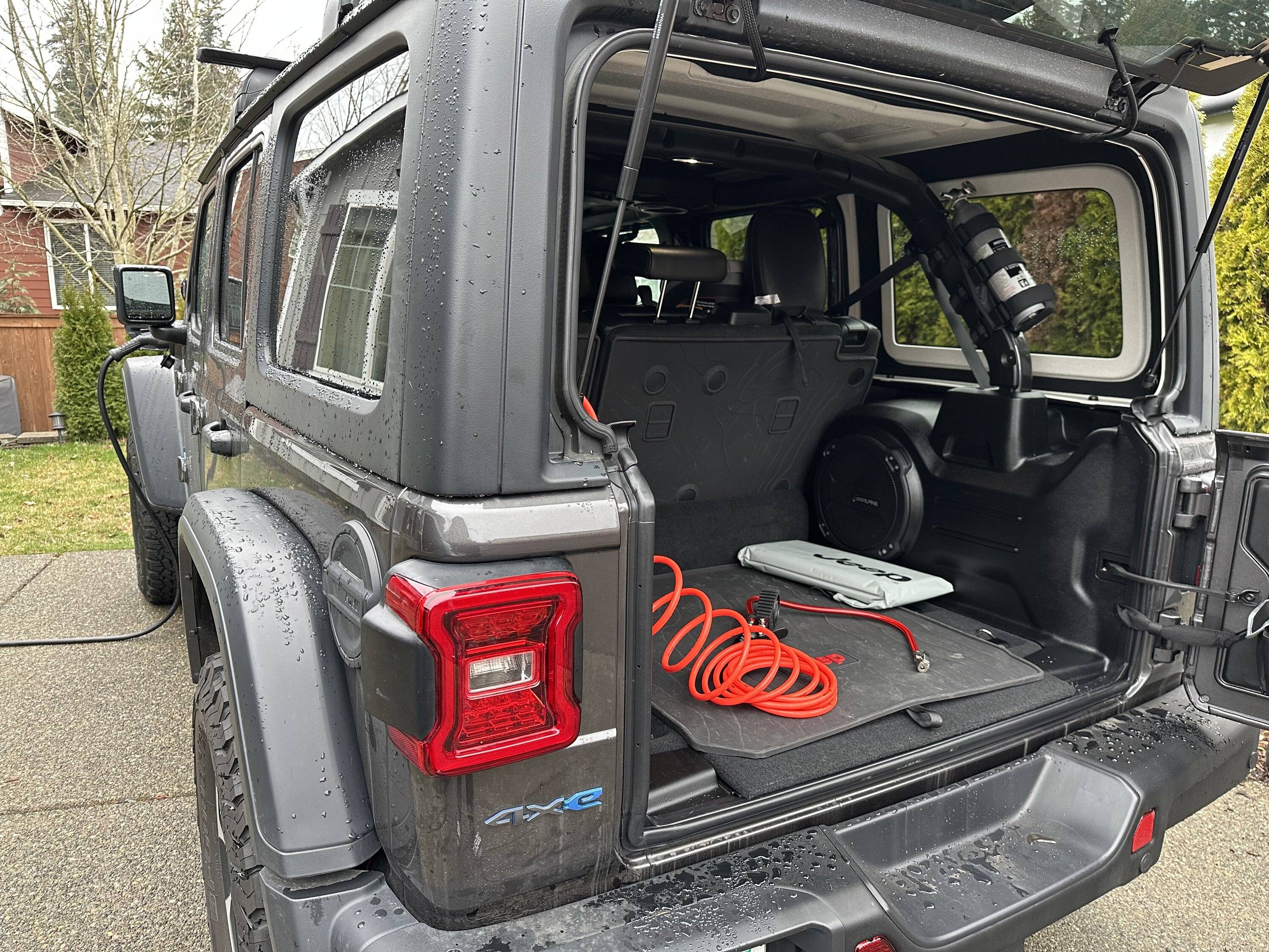 Jeep Wrangler JL Discreet air compressor install - 4xe IMG_0888