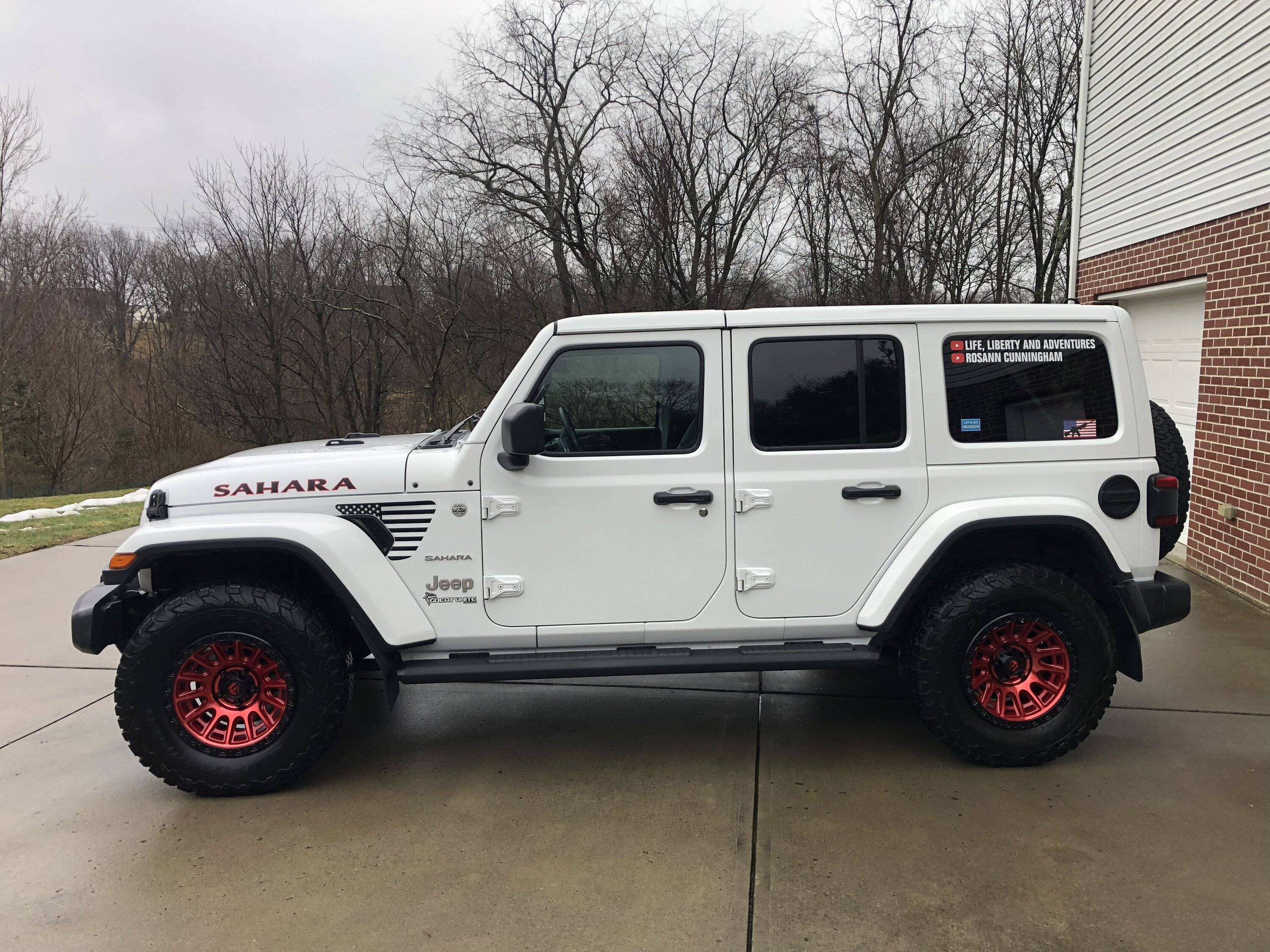 Jeep Wrangler JL Anyone order from Custom Offsets? 2496A487-6BD9-429F-A796-B569D8ED22F2