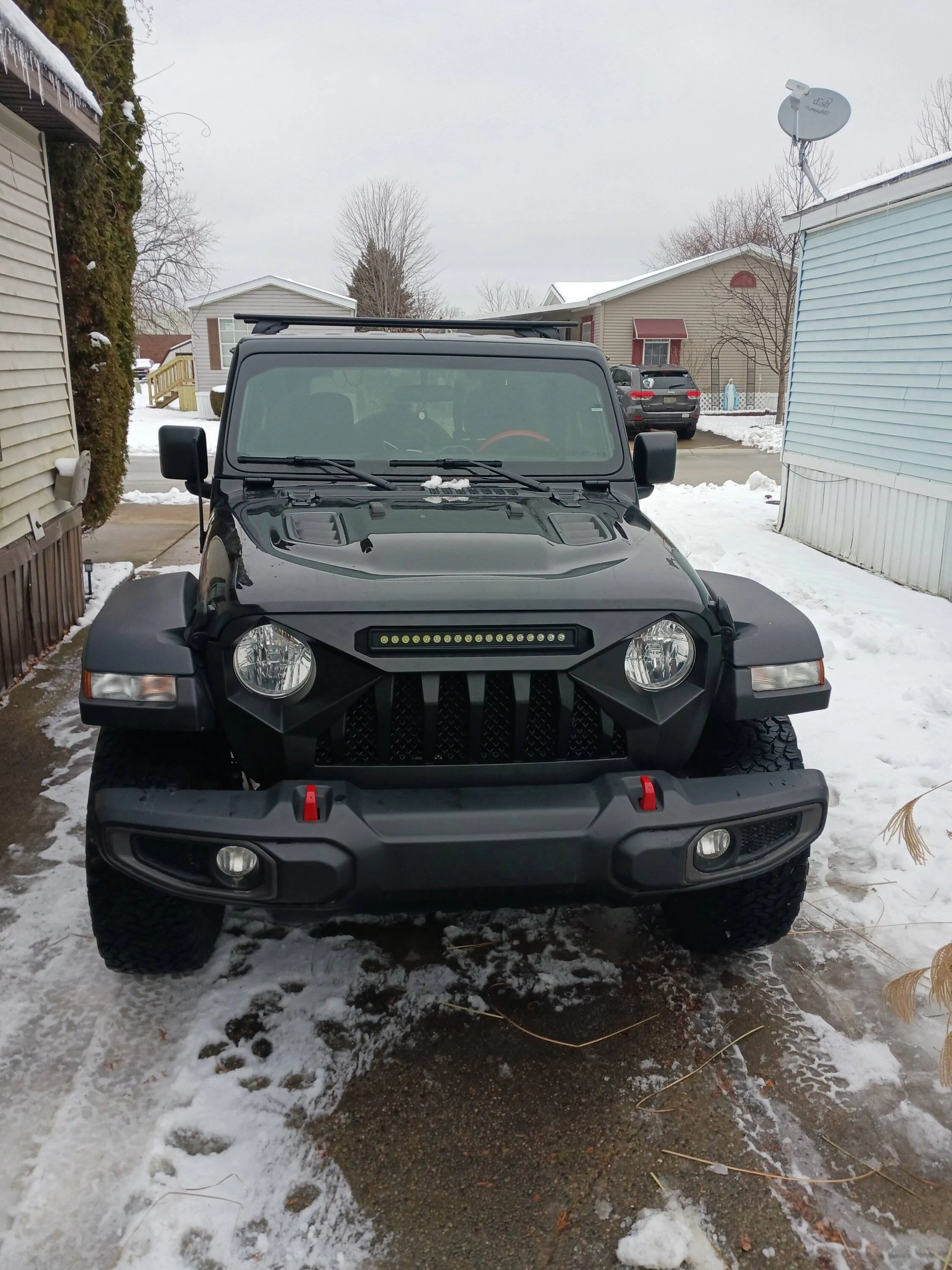 Jeep Wrangler JL Thoughts on barricade bumper? 20230129_140011