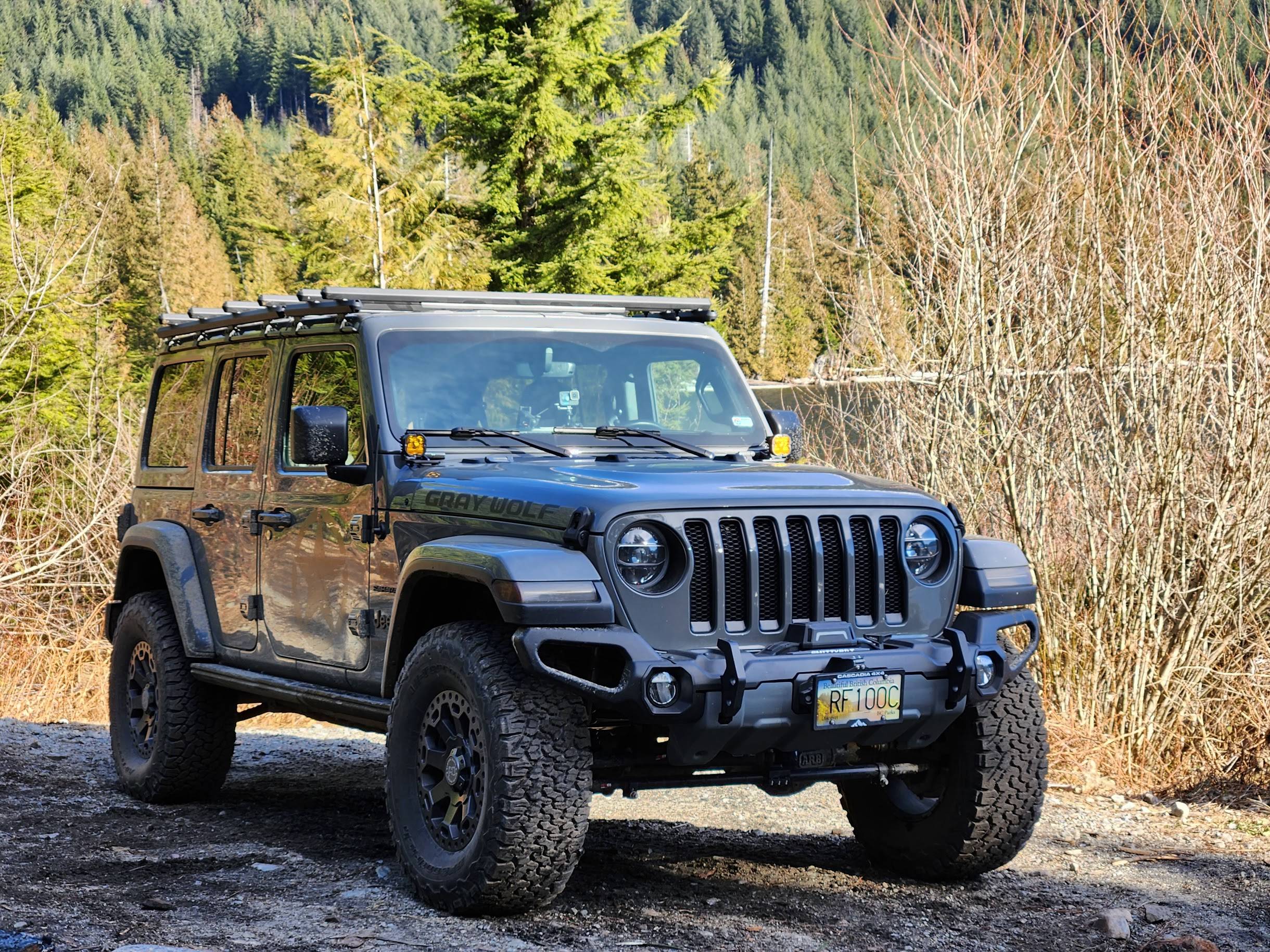 Jeep Wrangler JL Rugged Ridge Venator Front Bumper 20230129_120012