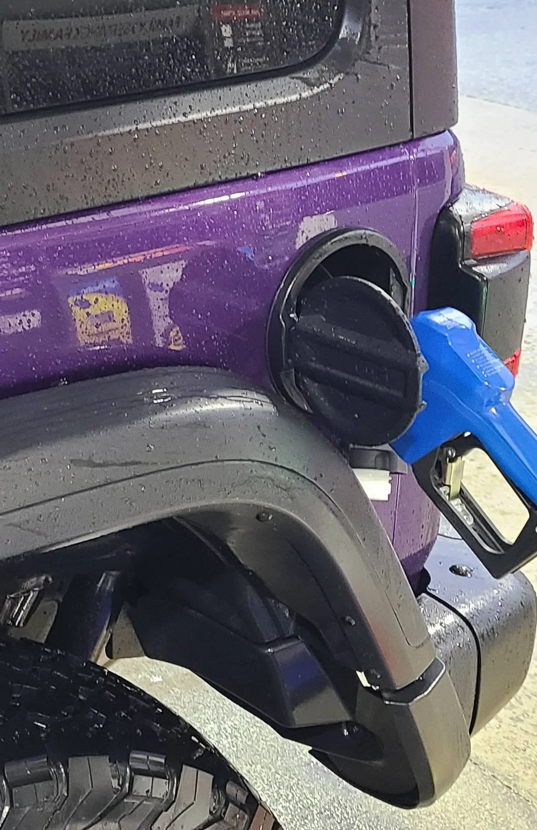 Jeep Wrangler JL Gas Cap in the Way Untitled