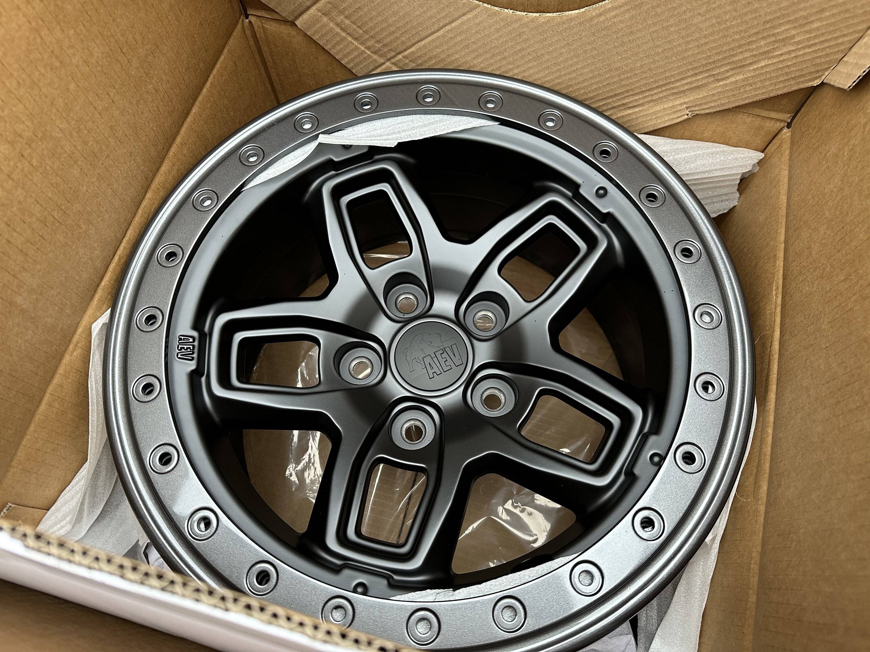 Jeep Wrangler JL AEV Borah wheels on JL 20230203_194614333_iOS