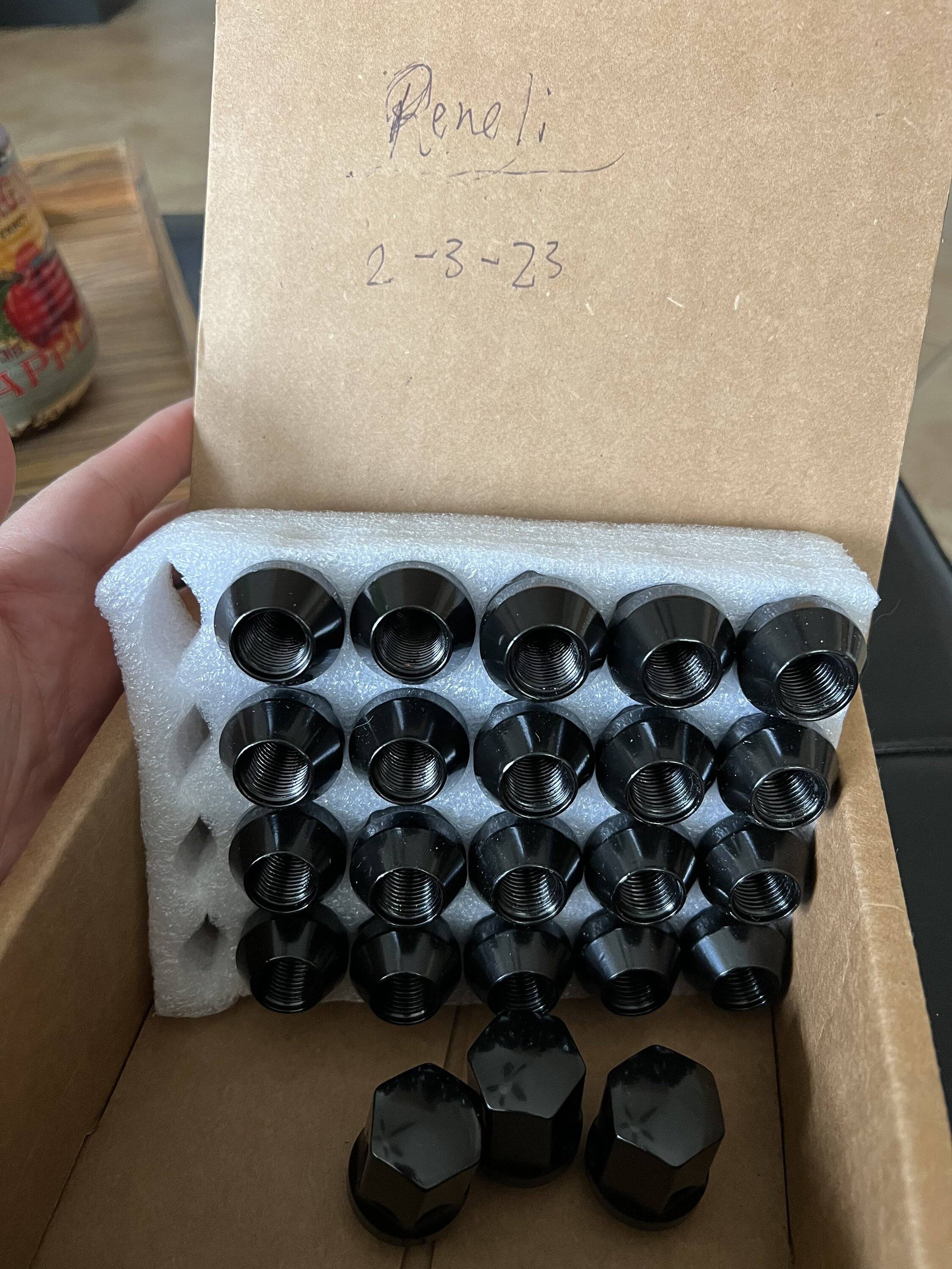 Jeep Wrangler JL Black OEM Style Lug Nuts $40 DDAD2567-2F93-4A88-AE4B-4793C9E503E7