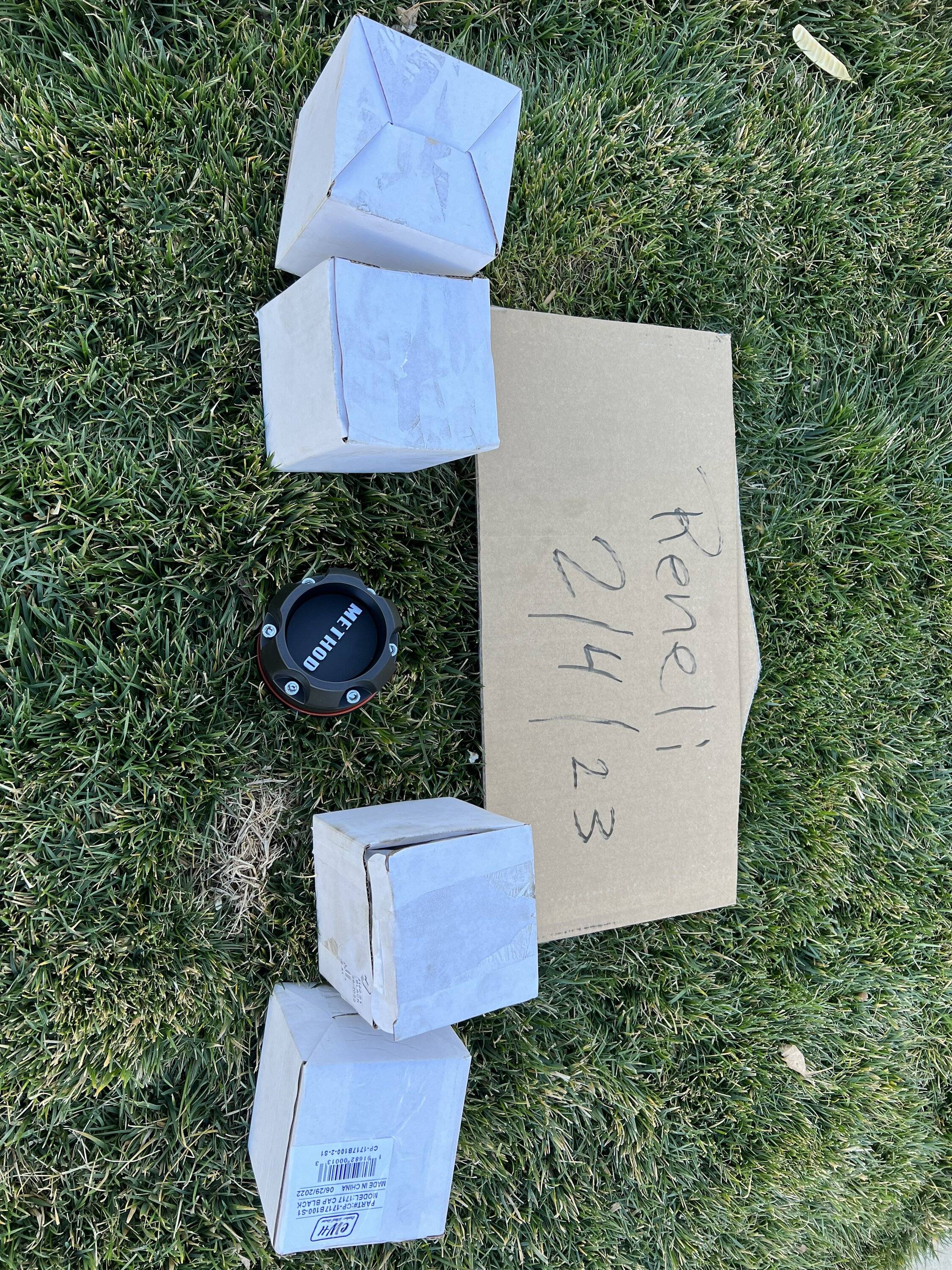 Jeep Wrangler JL Method center caps $50 or best offer  (5) DA4B50FA-FDBF-4EB0-96E1-F266677879D2