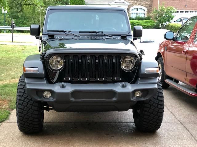 Jeep Wrangler JL Installed Mopar 2" lift tonight Finished Product