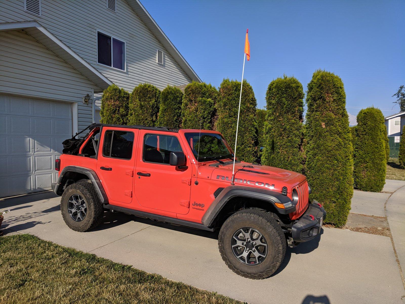 Jeep Wrangler JL Dune flag mount IMG_20180717_174702