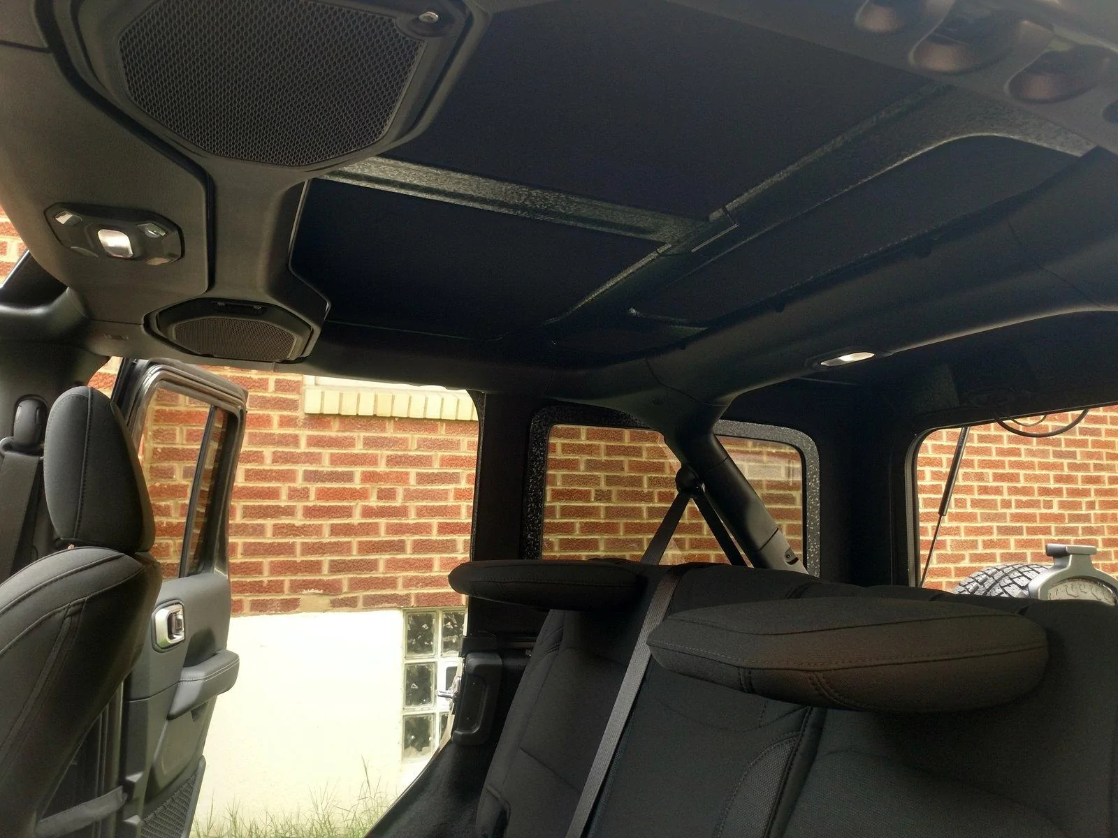 Jeep Wrangler JL Pics/advice needed-Painted hardtop interior IMG_20180701_175924313_HDR