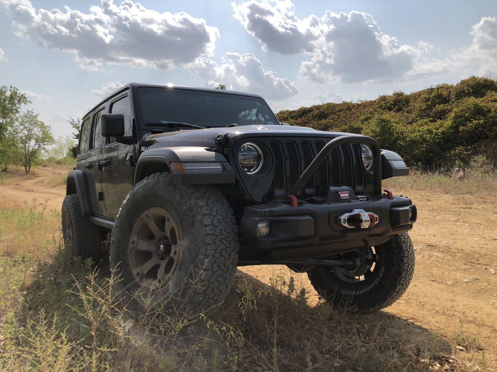 Jeep Wrangler JL ‘18 Black JLUR - NEW  39” BFG KM3 & Rotiform SIX 17x9, RK X-Factor 3.5” w/ Kings, Road Armor Flares 70890742-74BE-4C35-A22B-1C3A08F23CF9