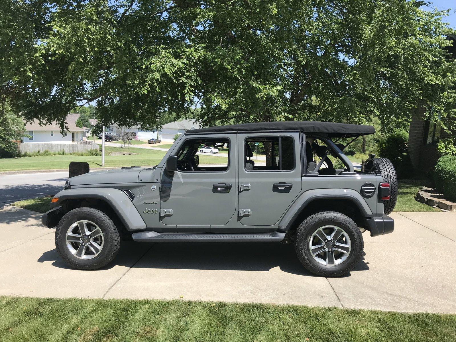Jeep Wrangler JL Cannot decide on color 0EE9289D-AB90-4B39-BA08-5E26679EC0EA