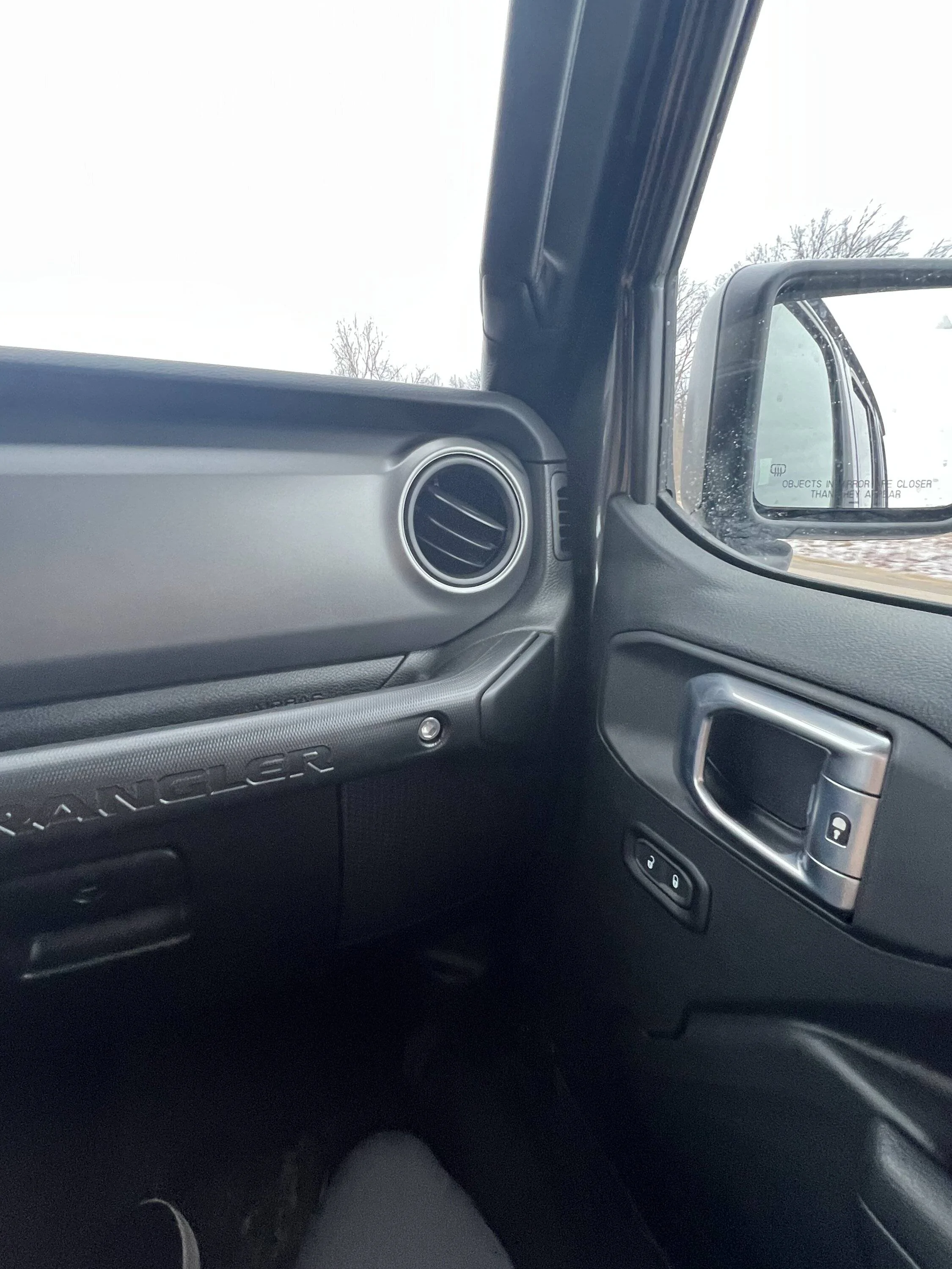Jeep Wrangler JL garmin dash cam mini 2 install 9362222A-FDCC-41EA-B744-560B999D839B