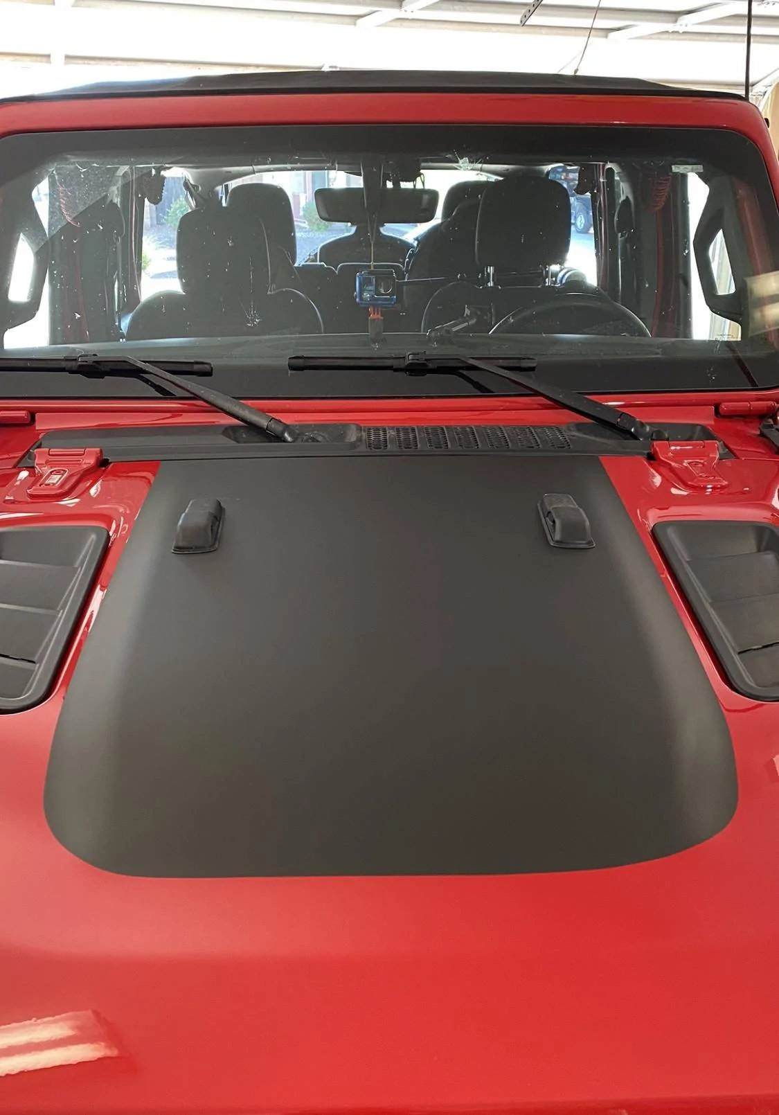 Jeep Wrangler JL Removing windshield tie-down bumpers RQPVhQX