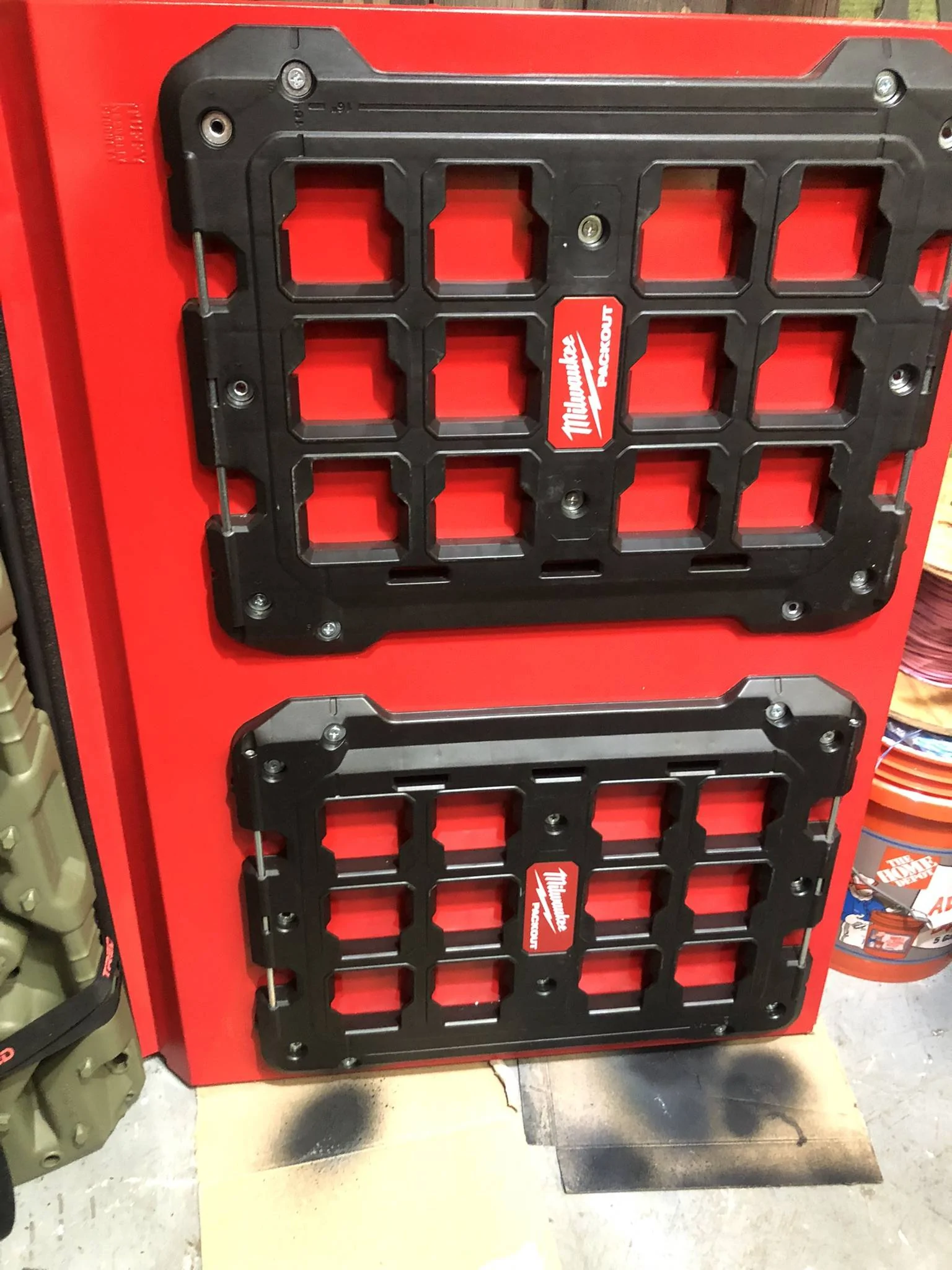 Jeep Wrangler JL Tuffy Security Deck with Milwaukee Packout mounts BB281A63-6472-4AE4-9BE9-989A66497386