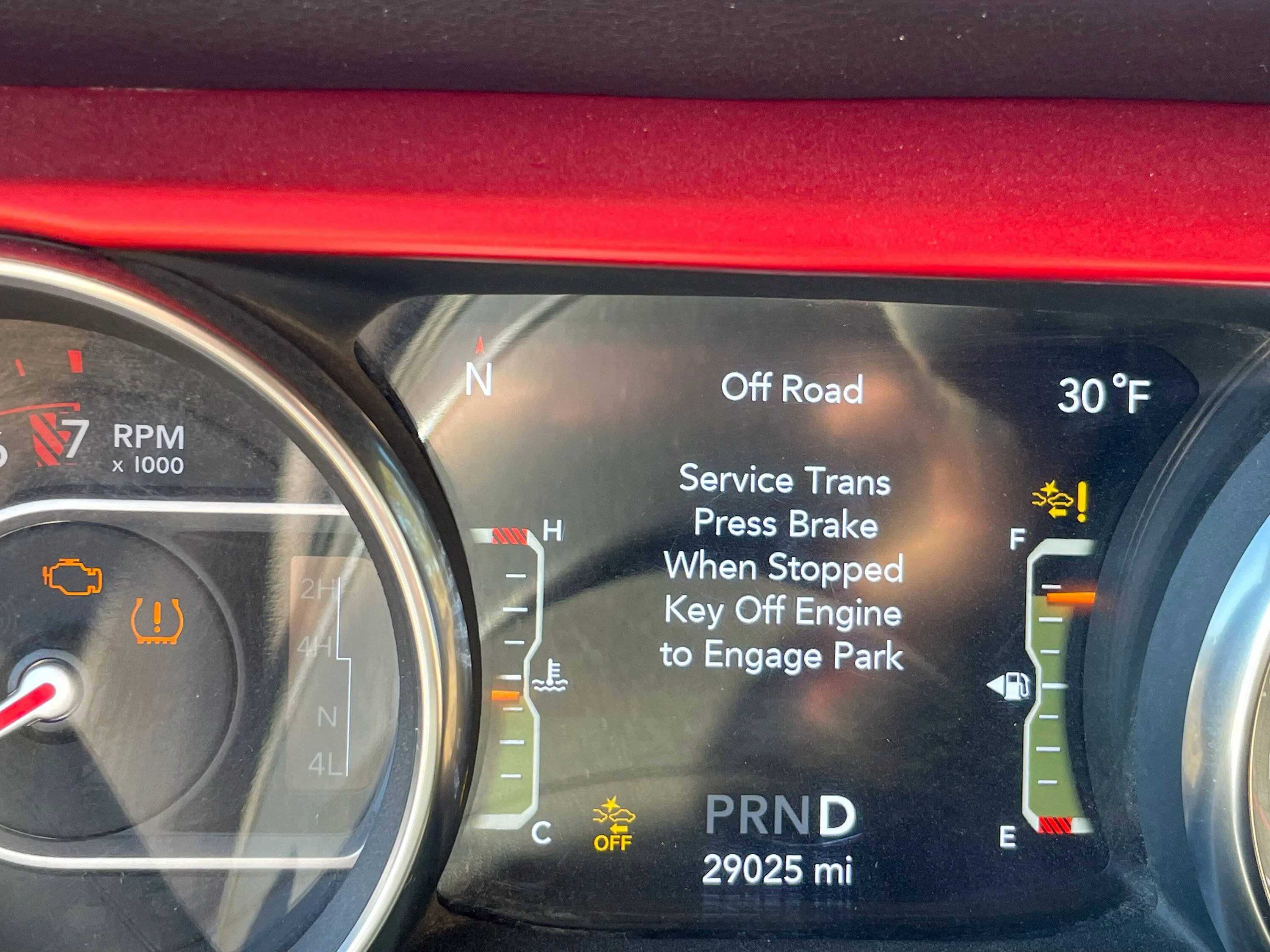 Jeep Wrangler JL "Service 4wd system" indicator light 34973EC0-07FC-4DD4-B7A9-09E0D9AC455B