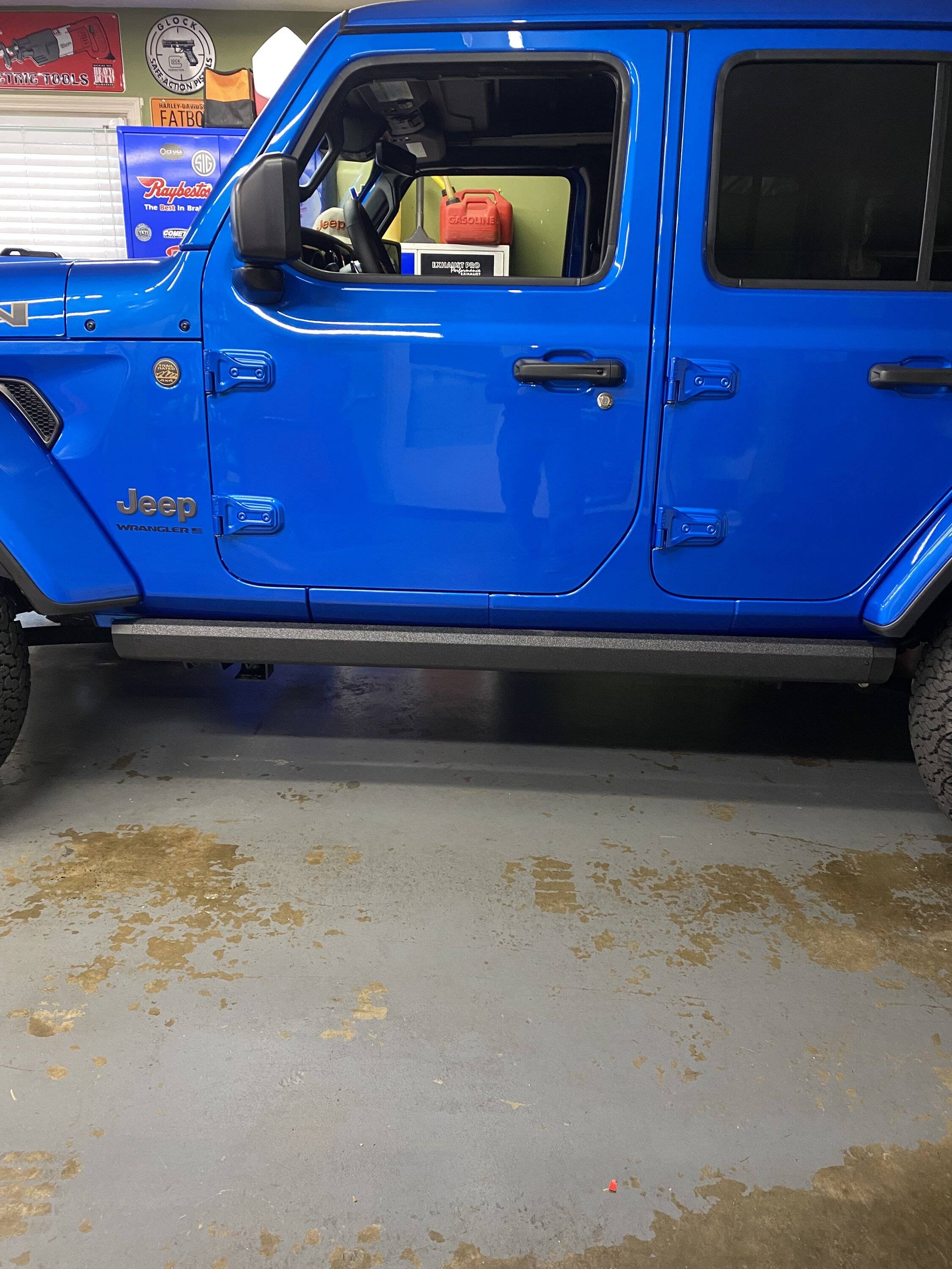 Jeep Wrangler JL New E-boards from Go Rhino 7E2B2958-C4FB-457D-BC61-1067B6B95F8C