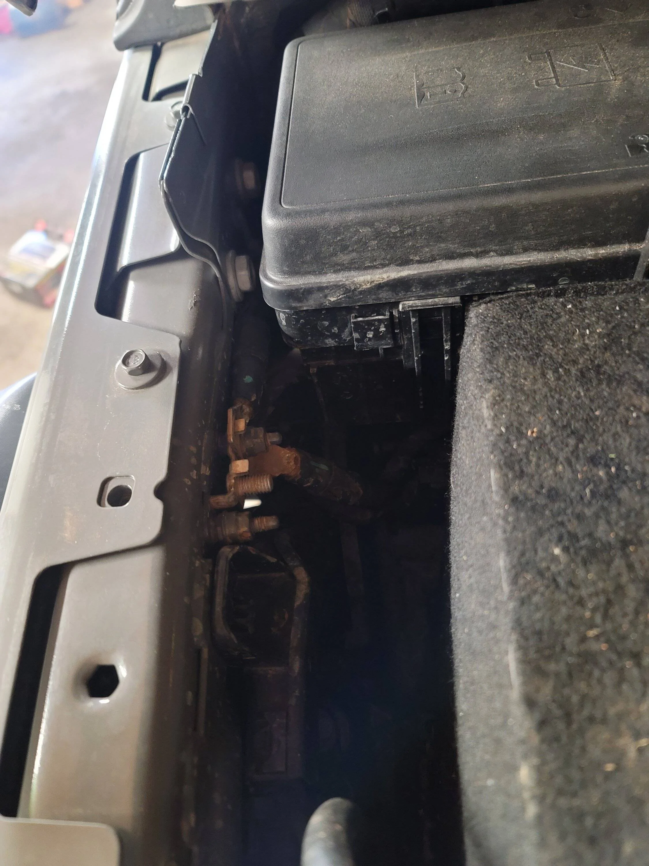 Jeep Wrangler JL Jump starting question 20230210_155459