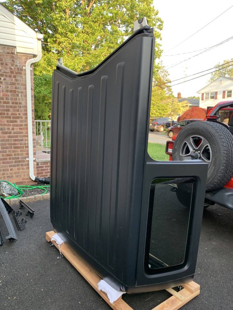 How To Store A Jeep Wrangler Hardtop: Expert Tips and Tricks