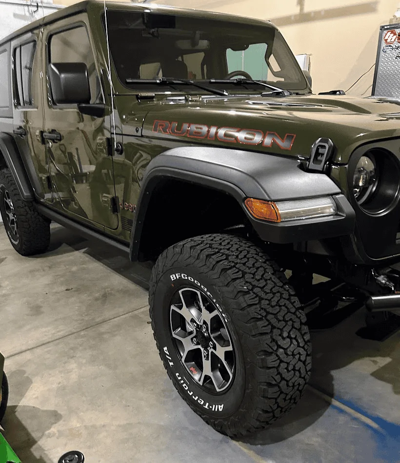 Jeep Wrangler JL MY23 JLUR 1676077348752