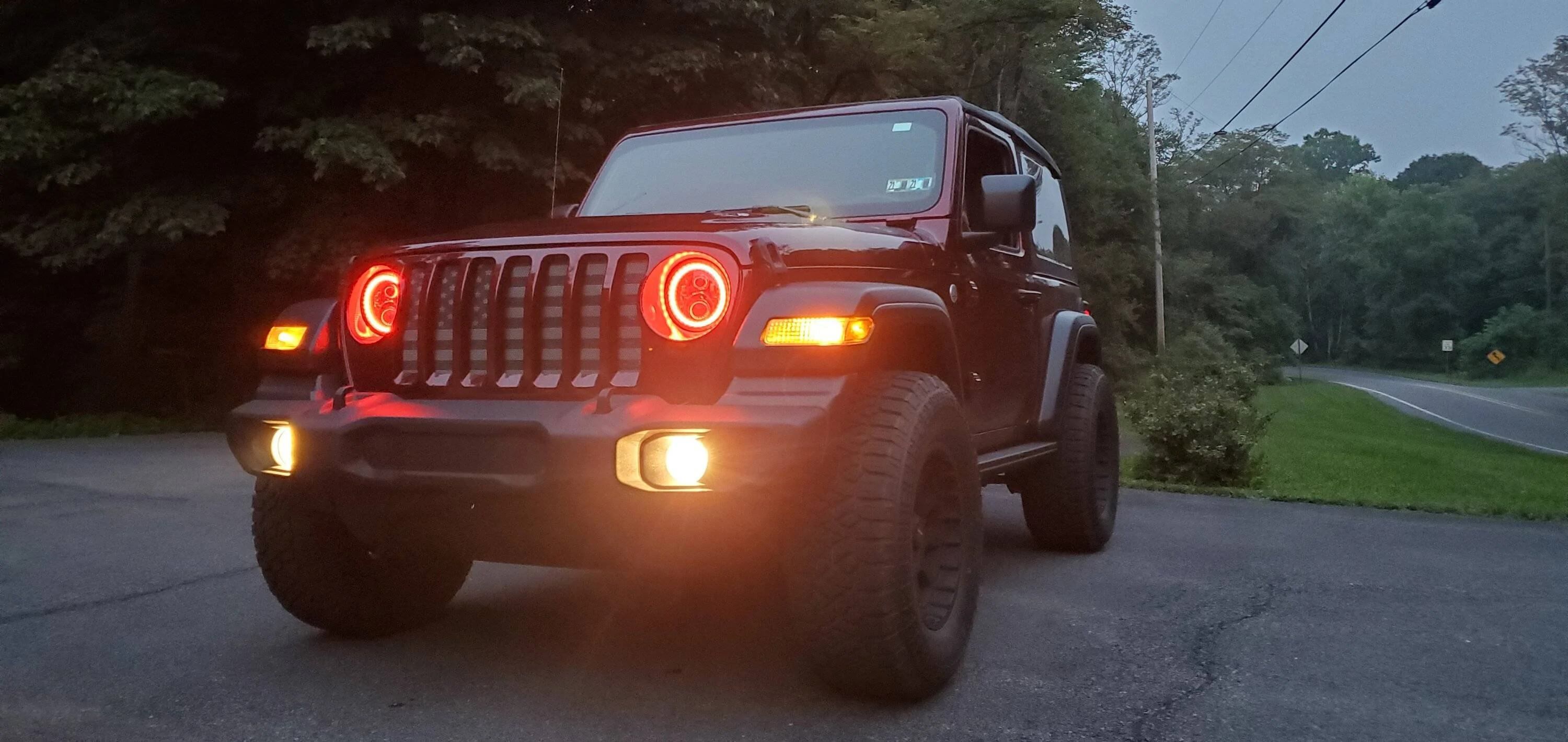 Jeep Wrangler JL Changing the wheels on a 2023 JLU Willys. 20210720_204258