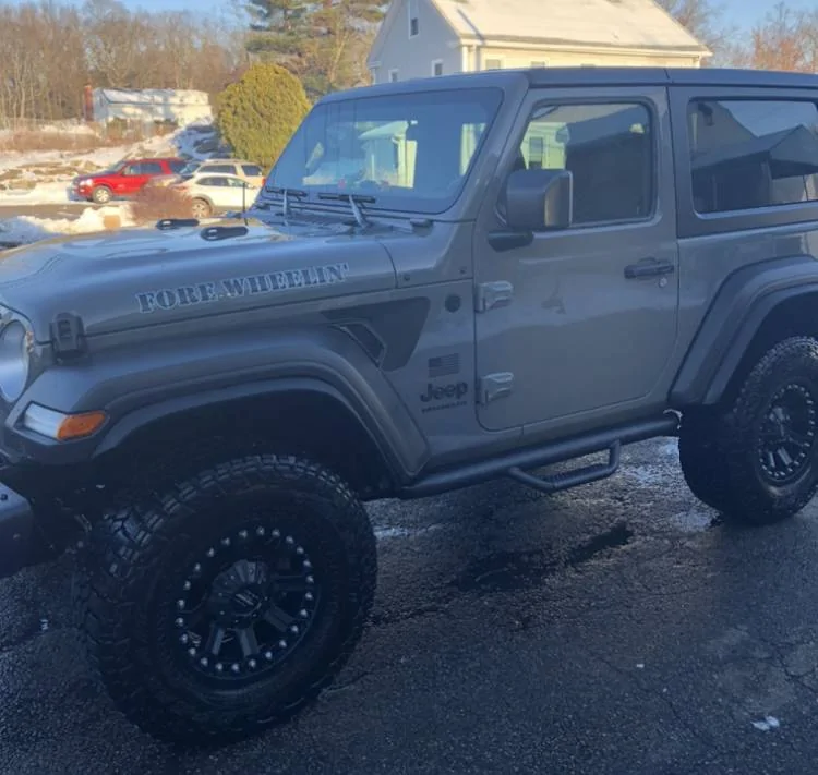Jeep Wrangler JL 2 Door JL Sport ONLY - Let's see them! 7A635C88-B387-48A2-9E3E-2EF9D4334FB0