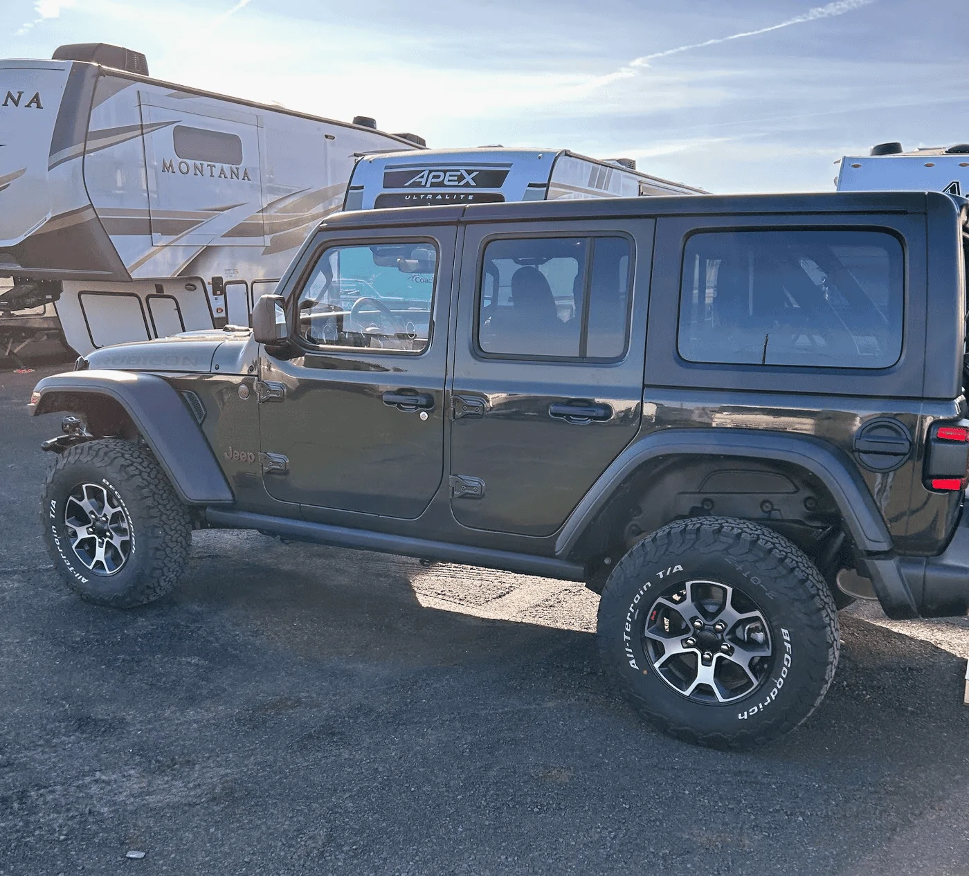 Jeep Wrangler JL MY23 JLUR 1676242159410
