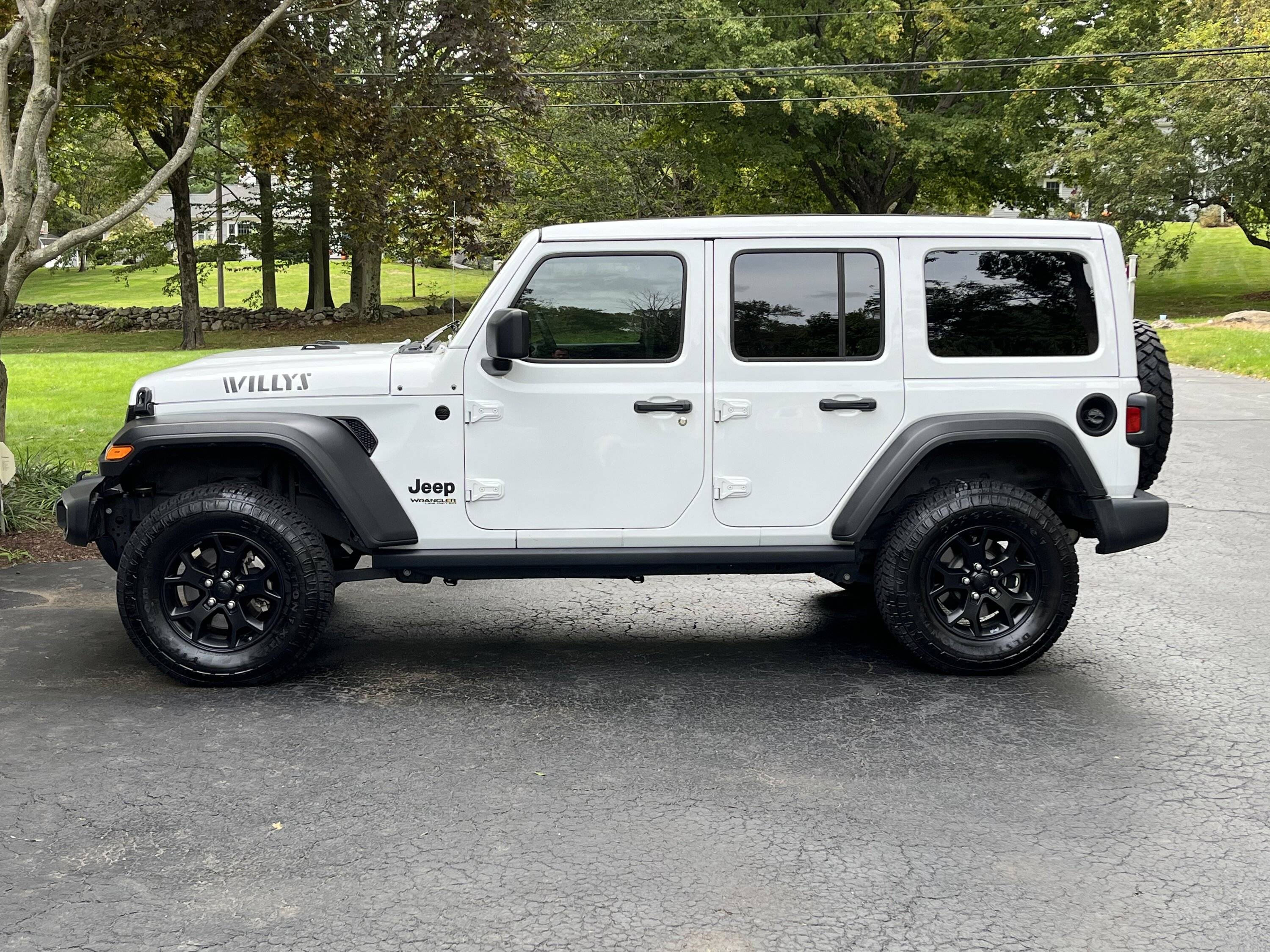 Jeep Wrangler JL 305/65/17 backspacing 12C67D75-6343-44DA-807F-F93CEFA838BC