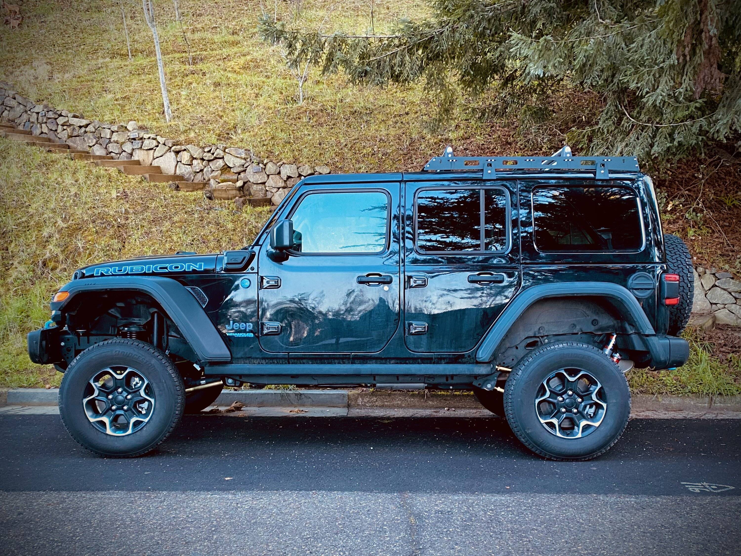 Jeep Wrangler JL Destroyed MBZ Sprinter = JLU Rubicon 4xe build 9077D00E-2DD1-4134-8E48-0A767B5E69BE