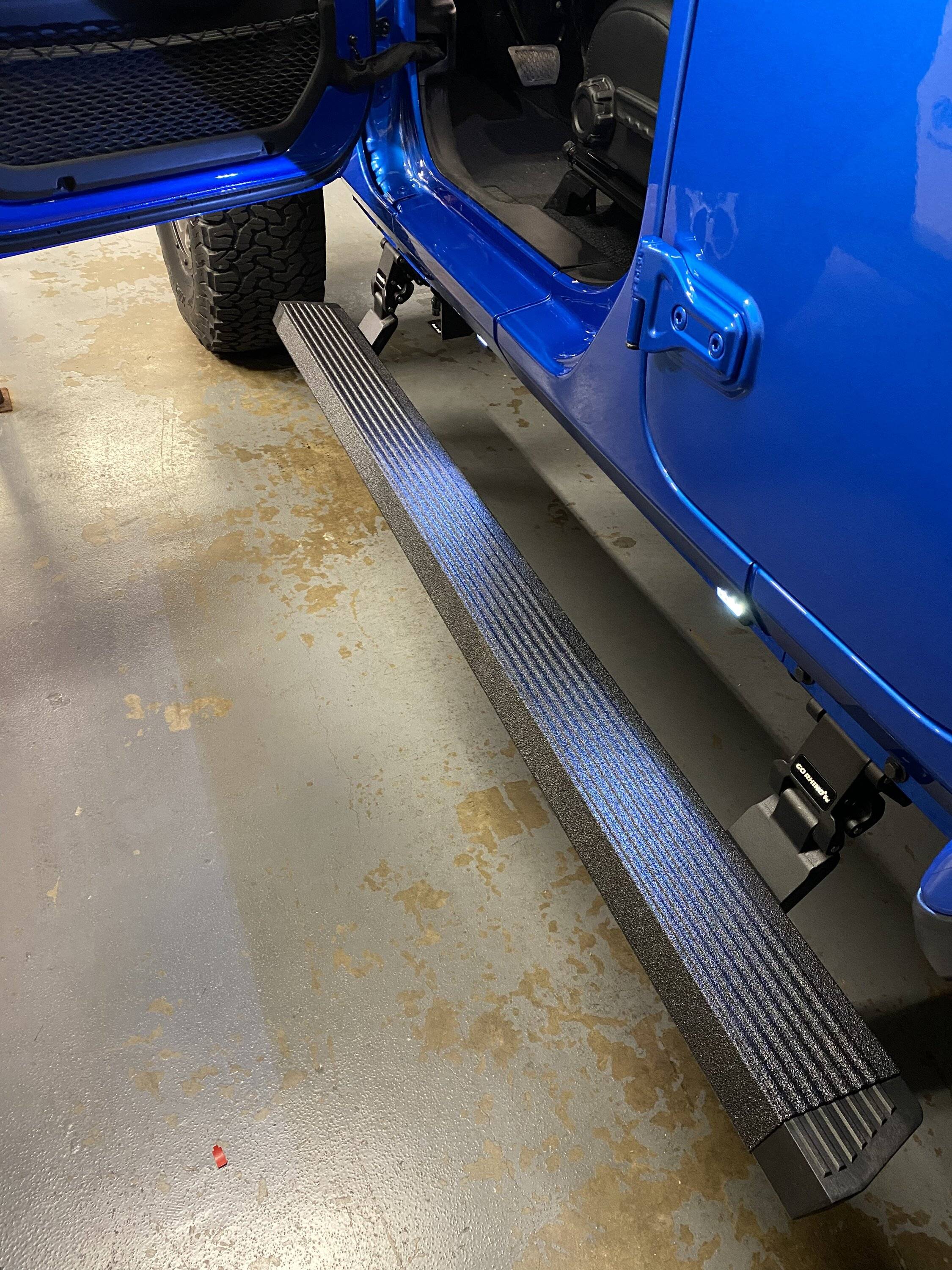 Jeep Wrangler JL New E-boards from Go Rhino 3BC6D57F-EC63-4A1A-89C0-546A84121317