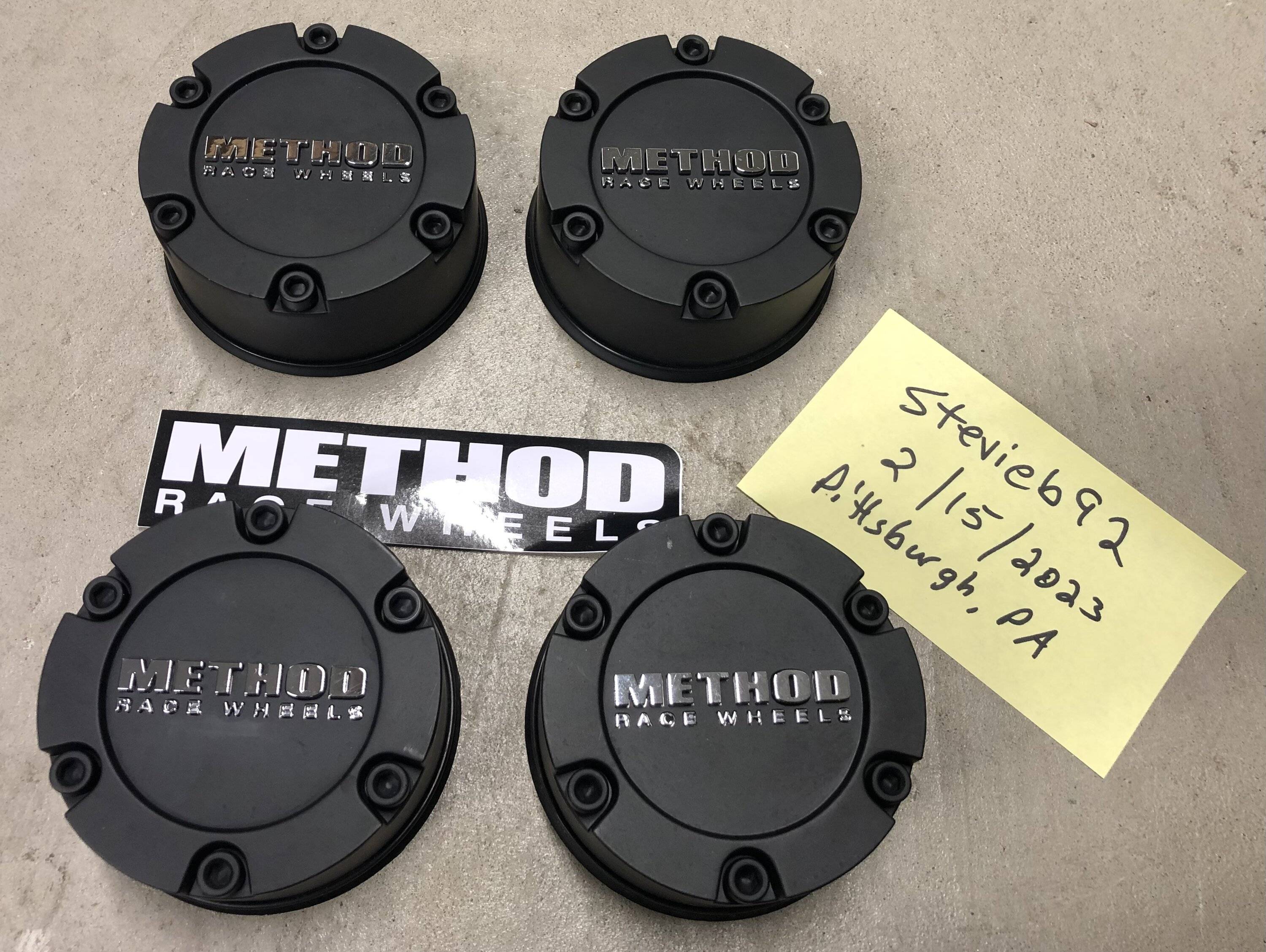 Jeep Wrangler JL Method Race Wheels flush center caps 24449BD5-EF5B-4947-BD01-6FEDFFB4CB52