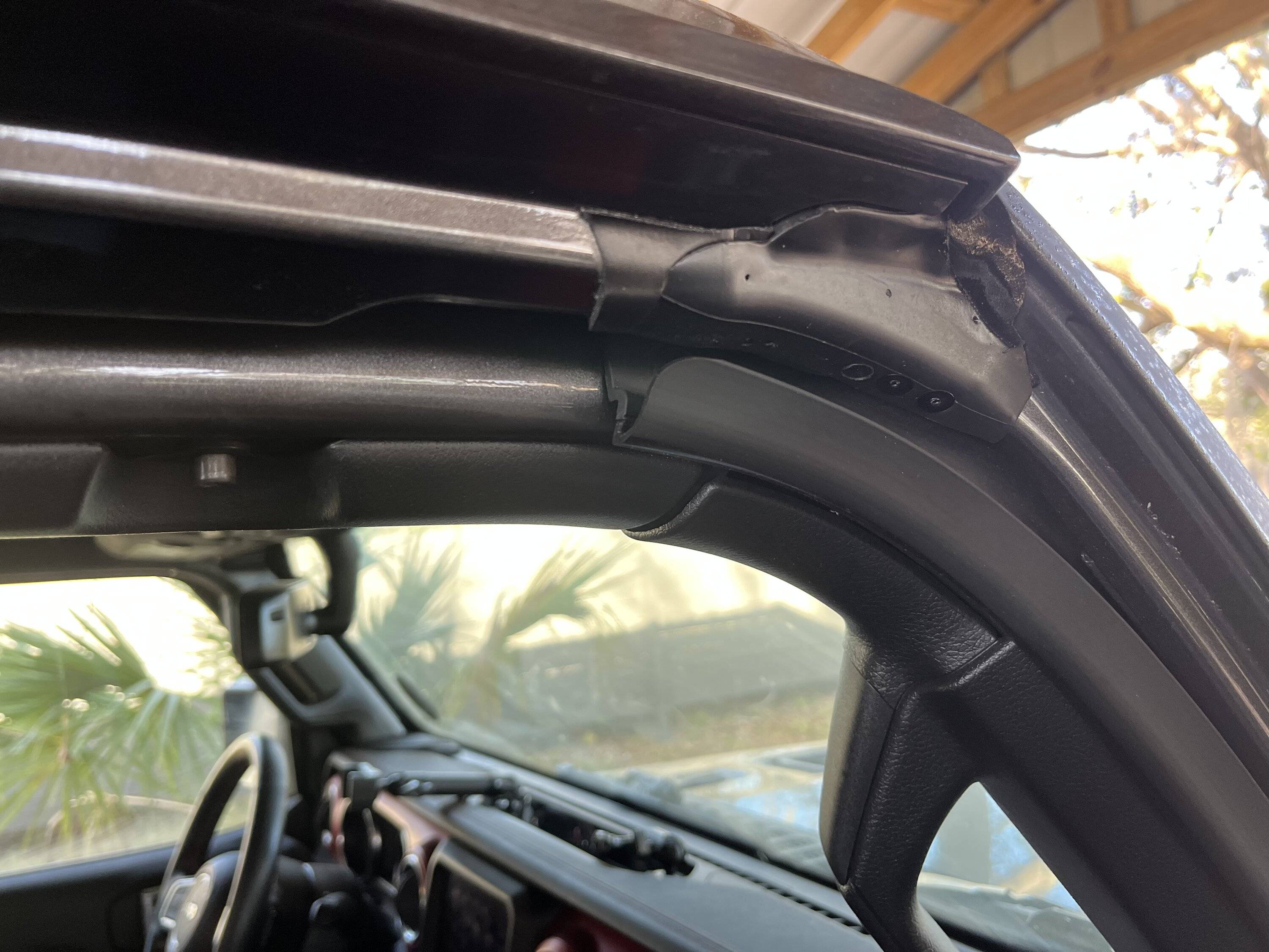 Jeep Wrangler JL Sky One Touch - Normal? 732A4055-4566-46D2-8632-E08187B678AE
