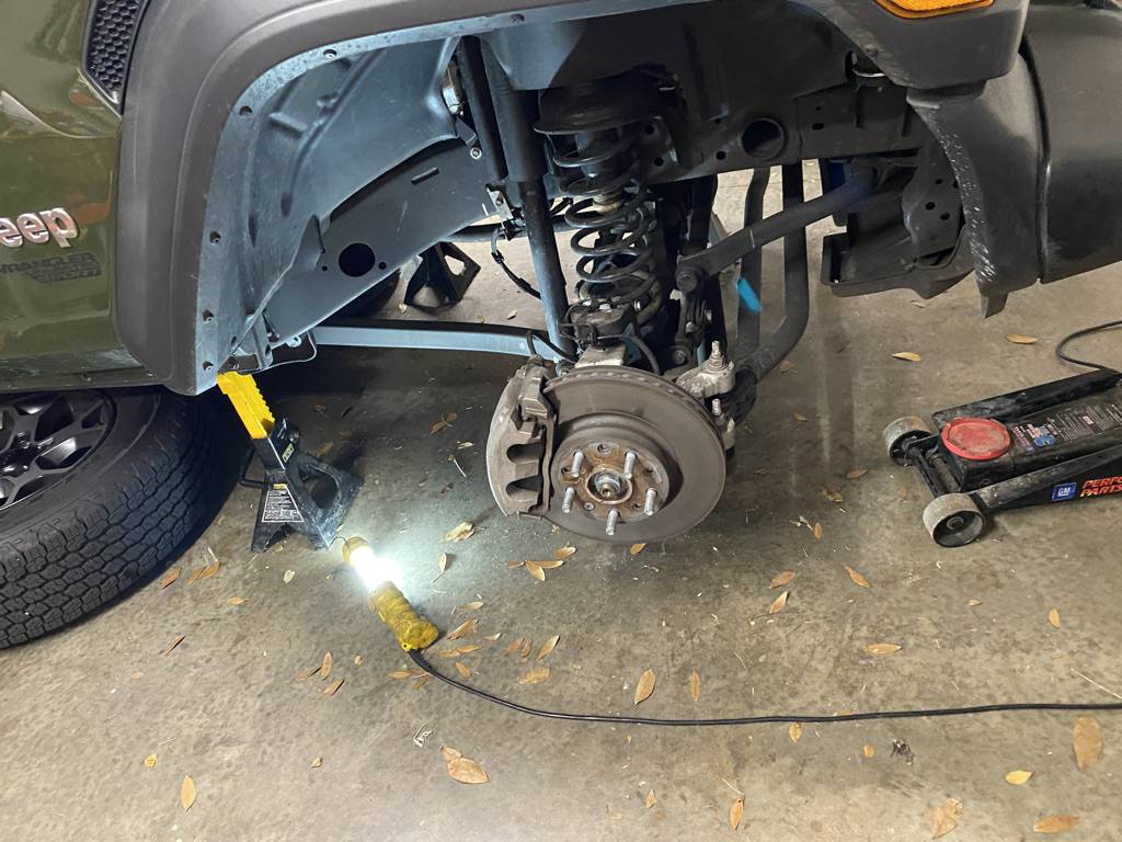 Jeep Wrangler JL Had a jack stand collapse today. 48DD905F-2C8A-4BAC-8980-048FF5C362D2_1_105_c
