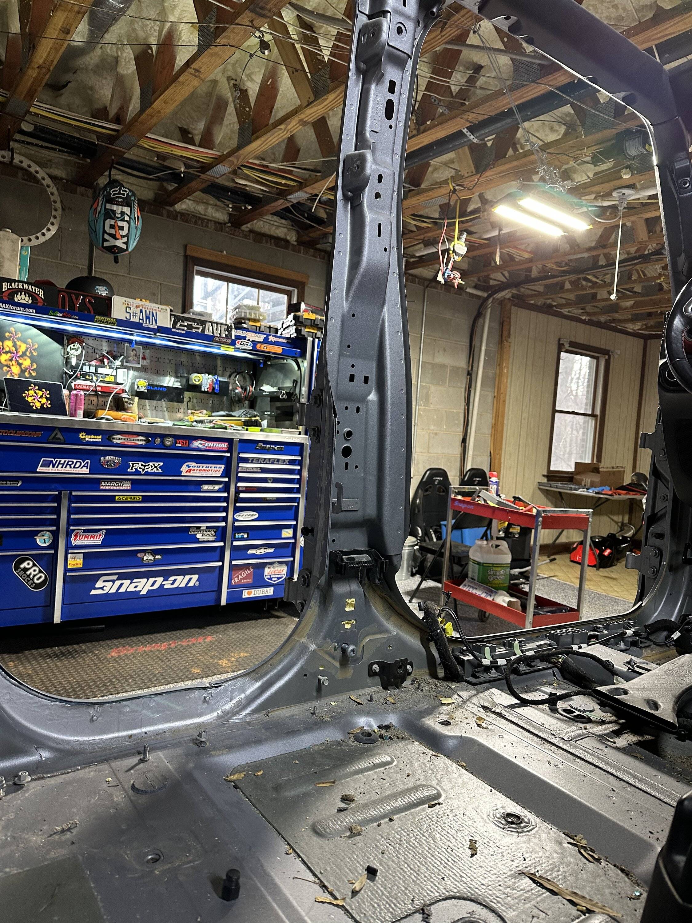 Jeep Wrangler JL GenRight Roll Cage Install BB0C8A0A-9FC6-4B76-B3D9-2661EBE26E45