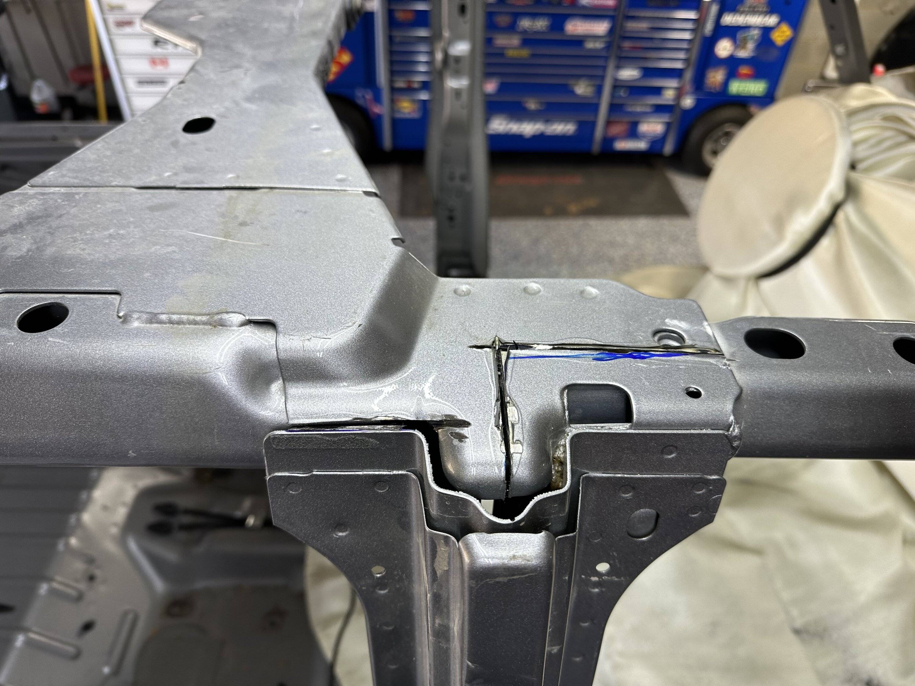 Jeep Wrangler JL GenRight Roll Cage Install 25E7B467-35FE-4BA3-BB35-E944B87307E5