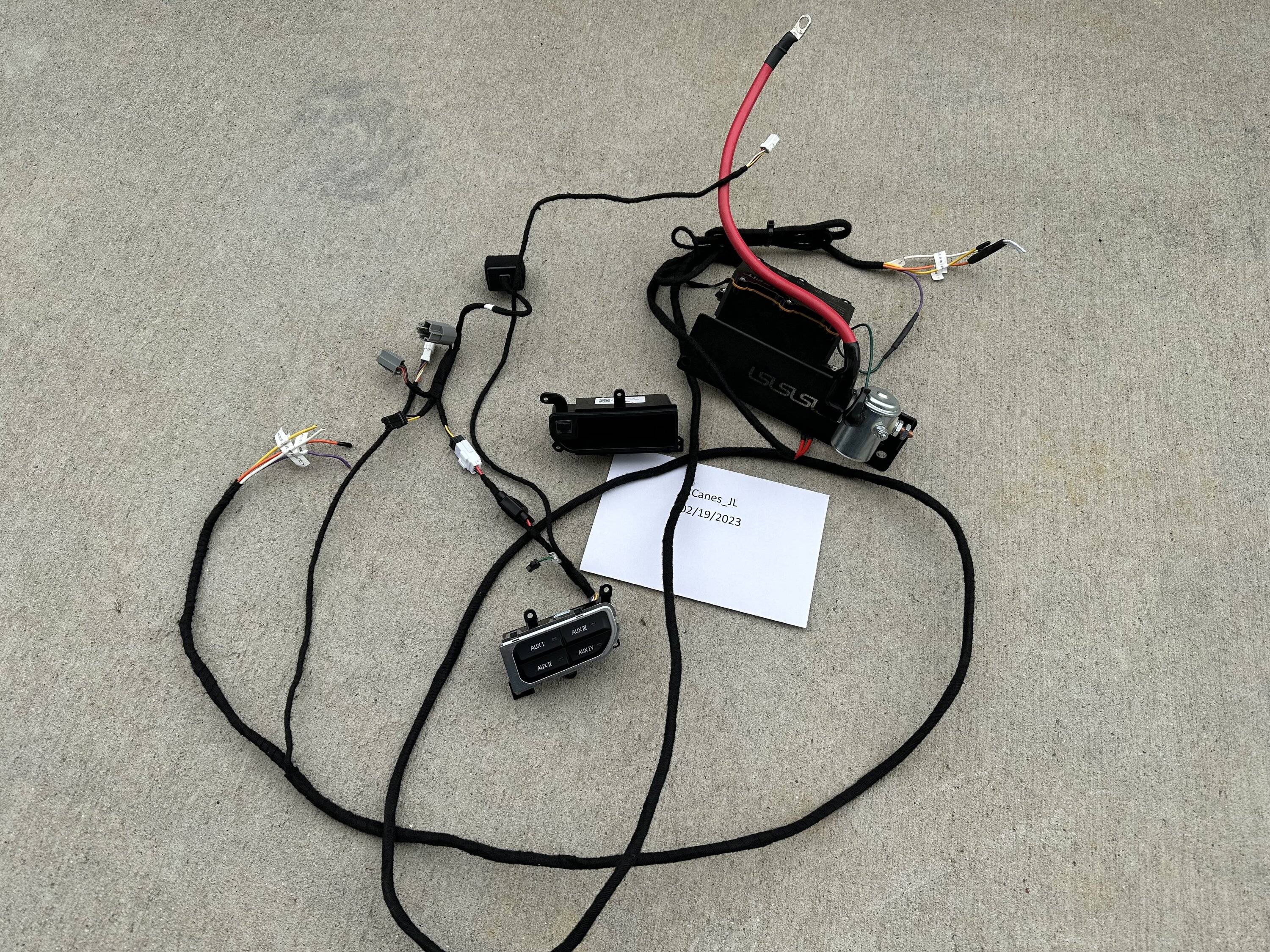 Jeep Wrangler JL Lasfit Aux Switch Kit with Mic Cubby IMG_0067.JPG