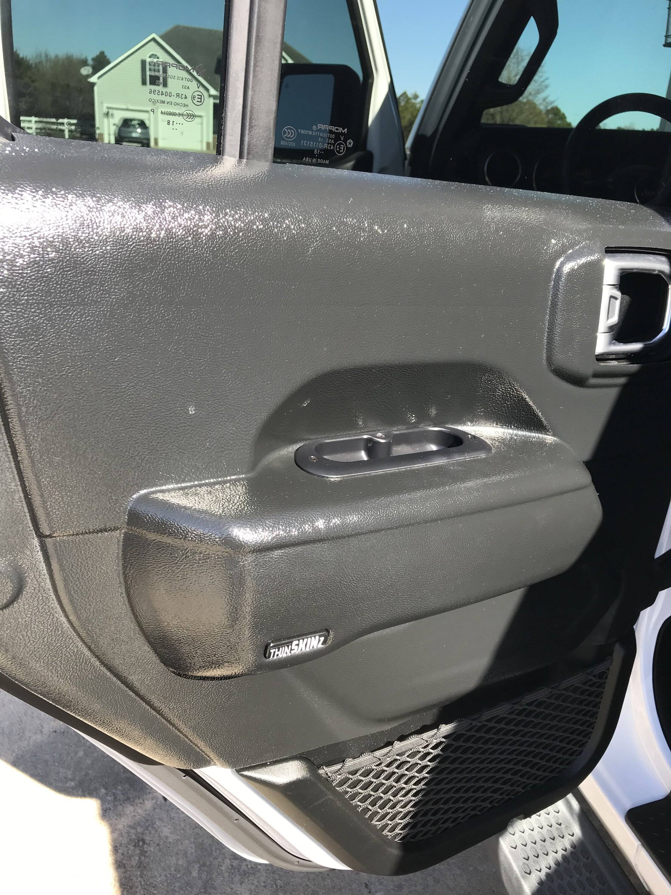 Jeep Wrangler JL Thinskinz BA01F86C-48E0-4B17-87C7-47658B669873