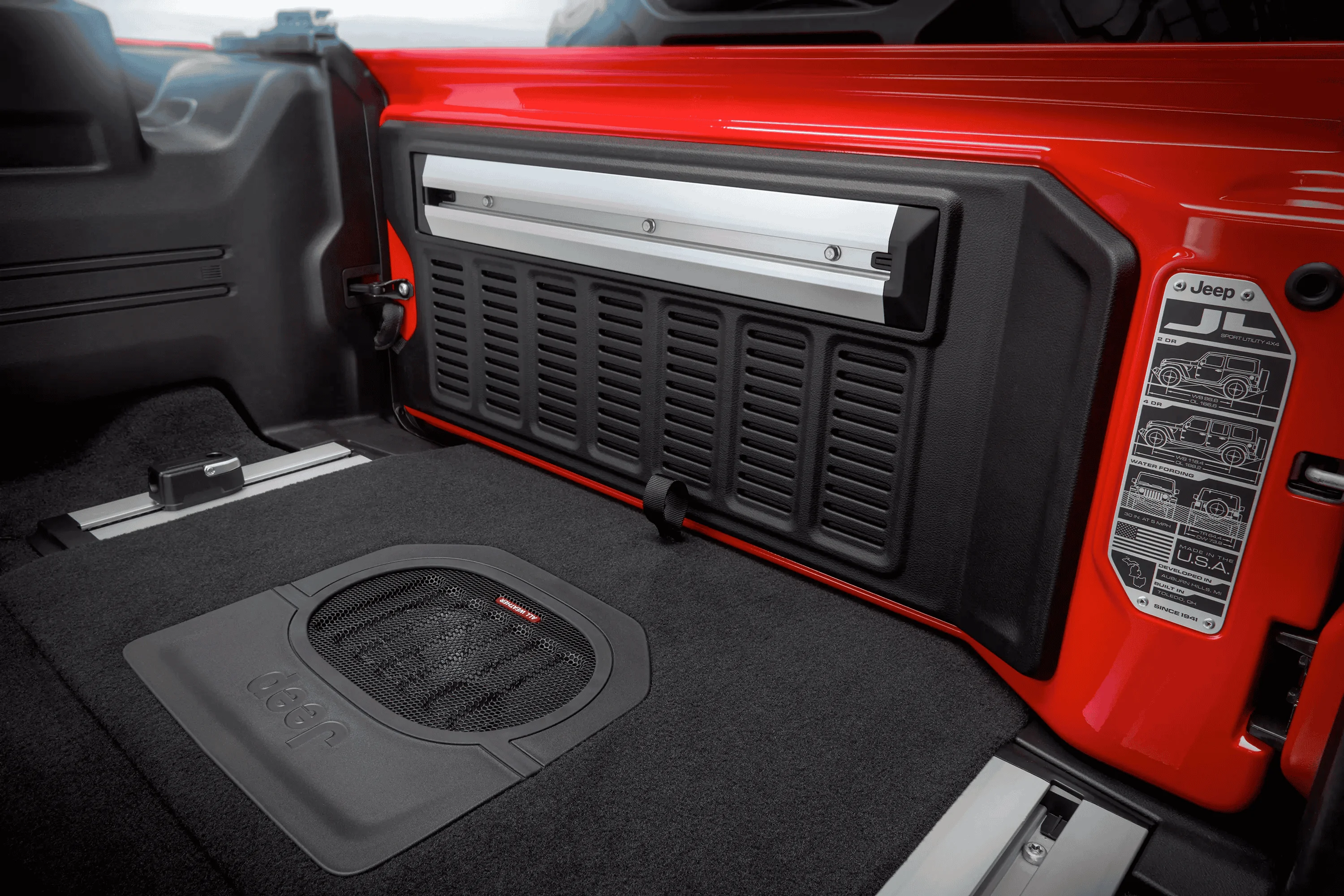 Jeep Wrangler JL Cargo tub sub enclosure? 1658109541322