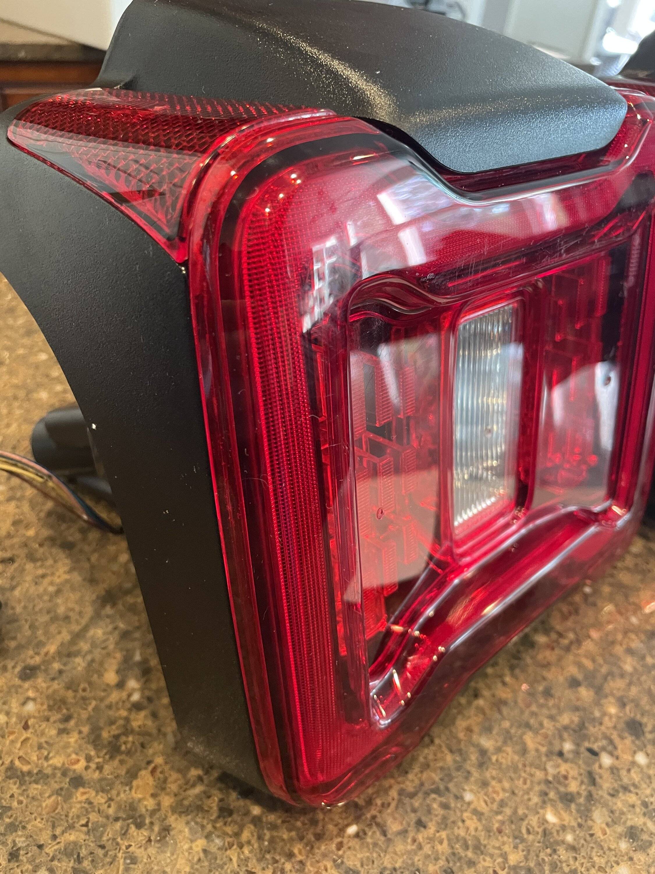 Jeep Wrangler JL OEM LED tail lights 9B27FFDA-45D7-402E-99CB-C266B21F3A76