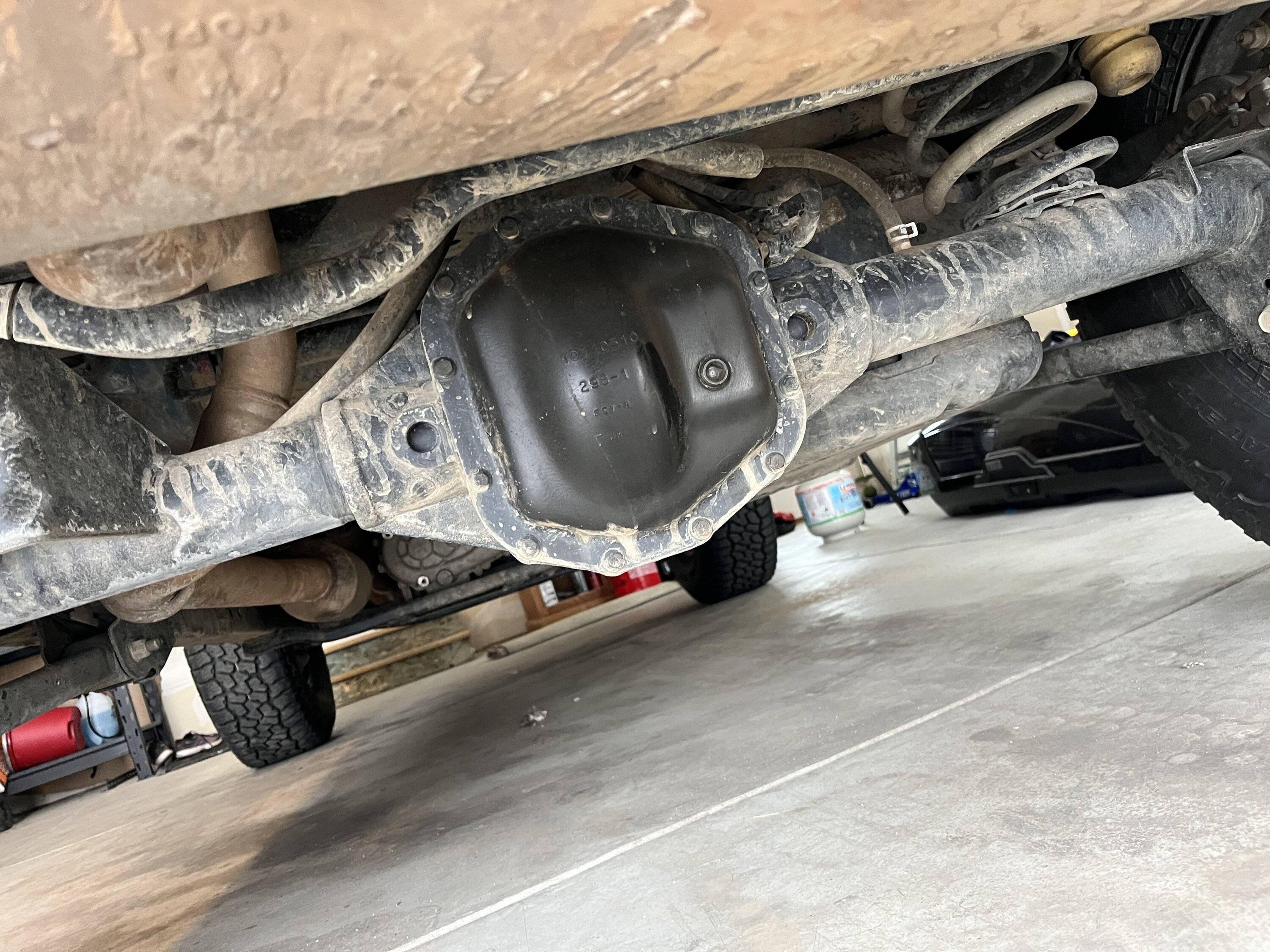 Jeep Wrangler JL Rear driveshaft/rear diff leaking? F692A9B6-E27F-4FC2-B4E1-E65CA4DA6161