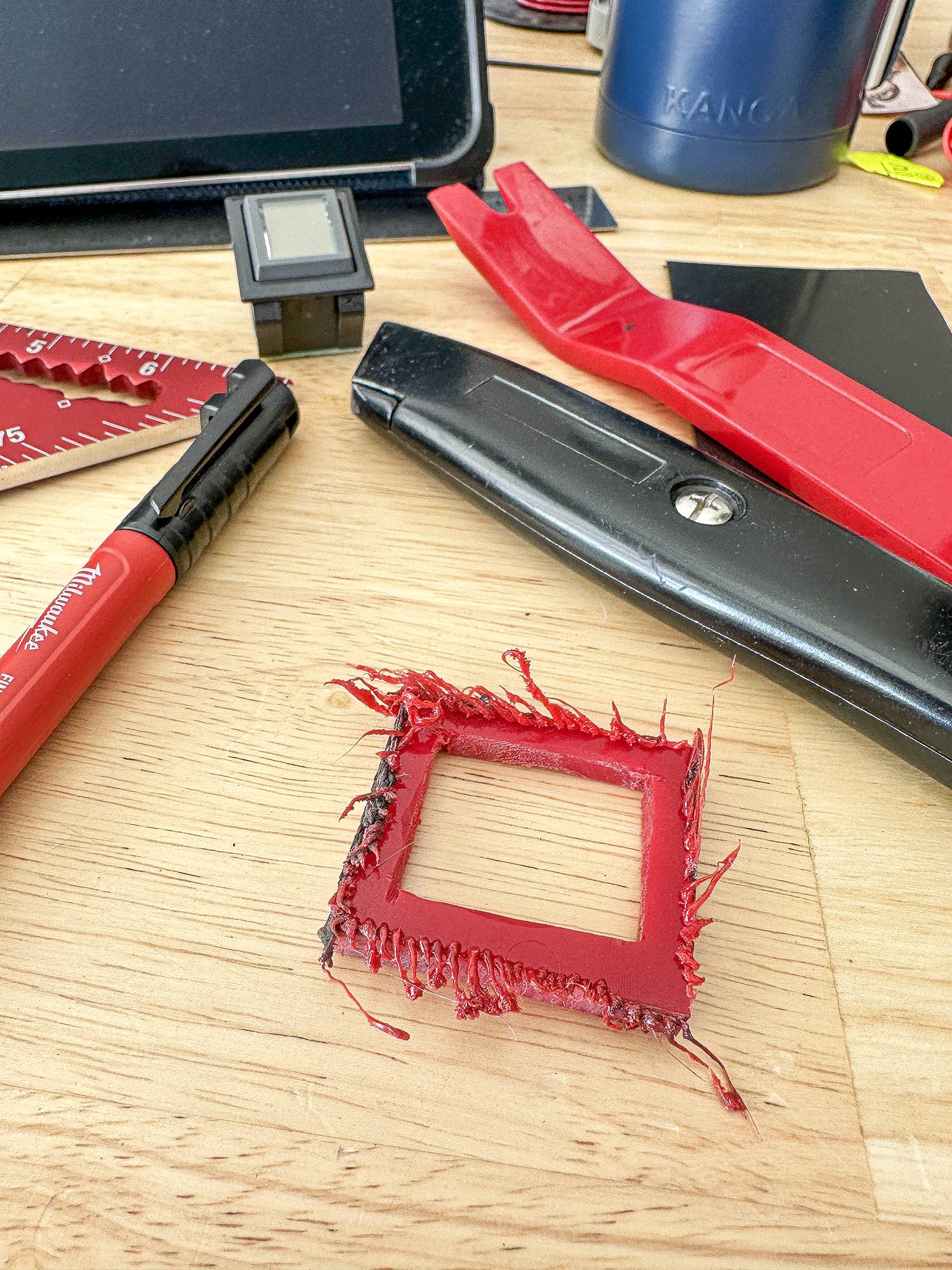 Jeep Wrangler JL Genesis G Screen Reinstall Red 1 Cut.JPG