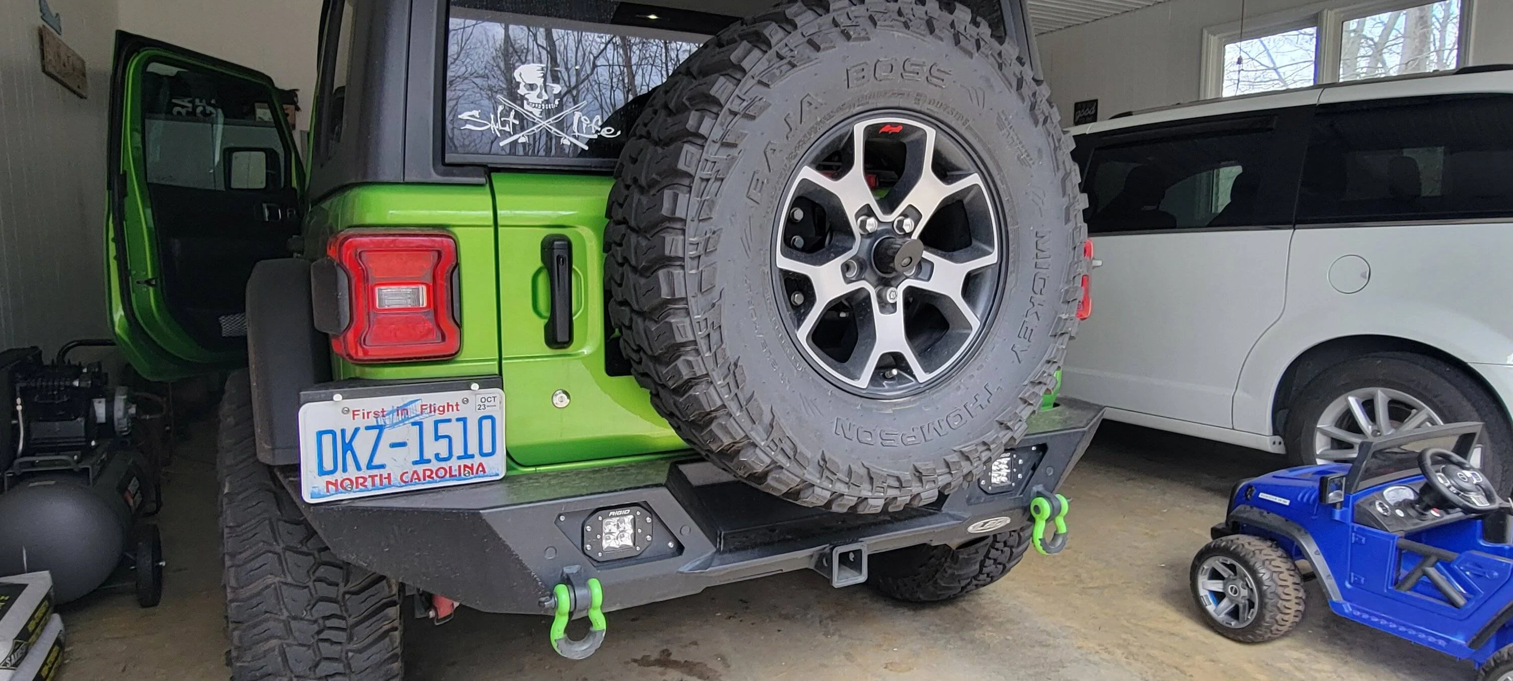 Jeep Wrangler JL Rear License Plate Relocation 20230223_152555