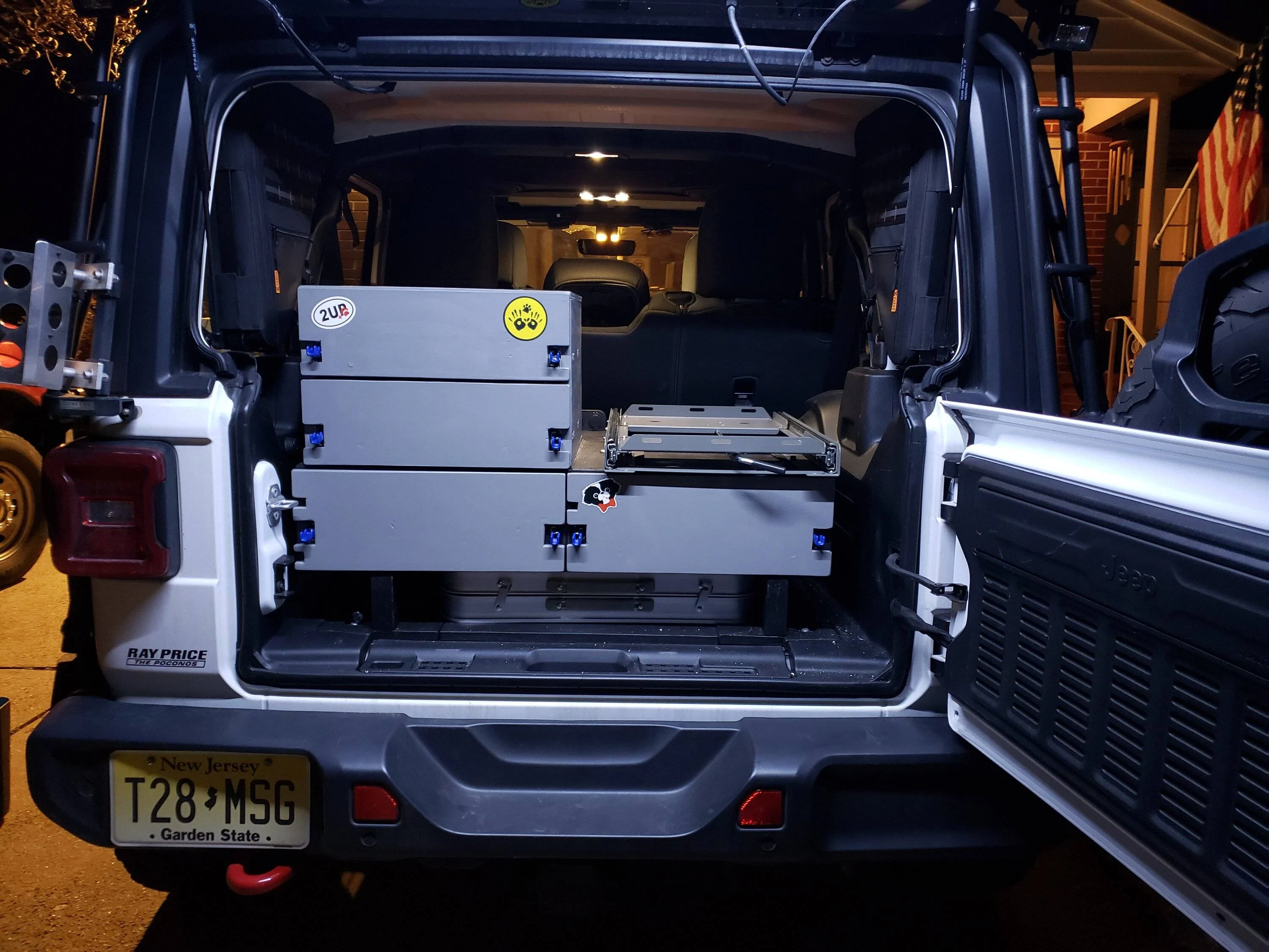 Jeep Wrangler JL Building custom rear storage boxes + camping gear 2021-03-08 19.42.00