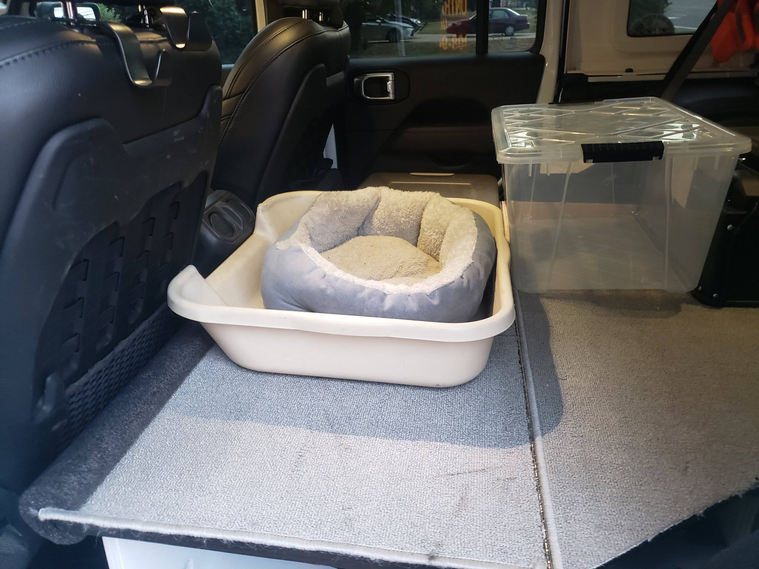 Jeep Wrangler JL Building custom rear storage boxes + camping gear 2022-08-04 06.12.20