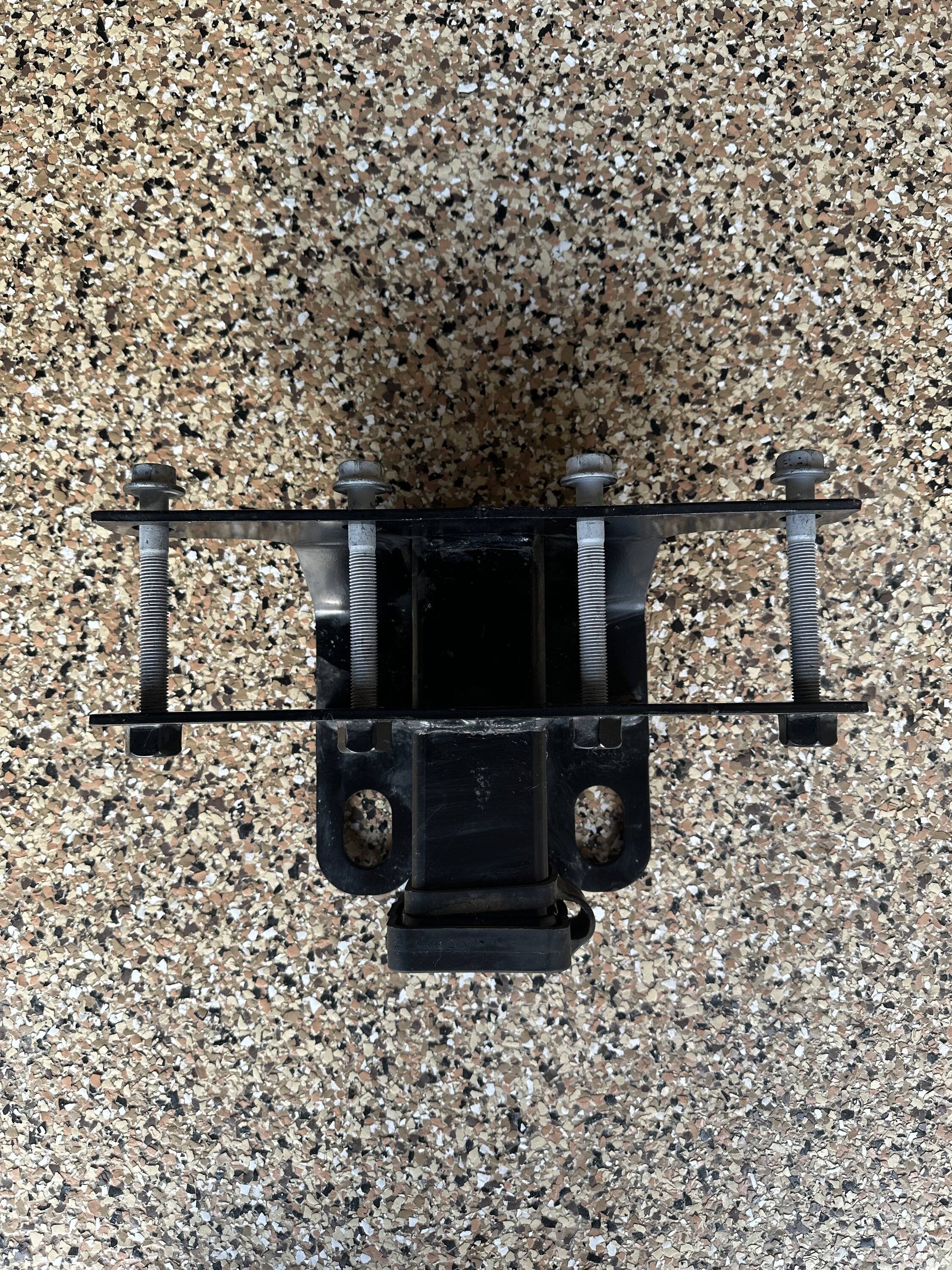 Jeep Wrangler JL ORM Trailer Hitch with Hardware 1279F1D0-A7E8-4E60-B14F-EB02AA2DF452