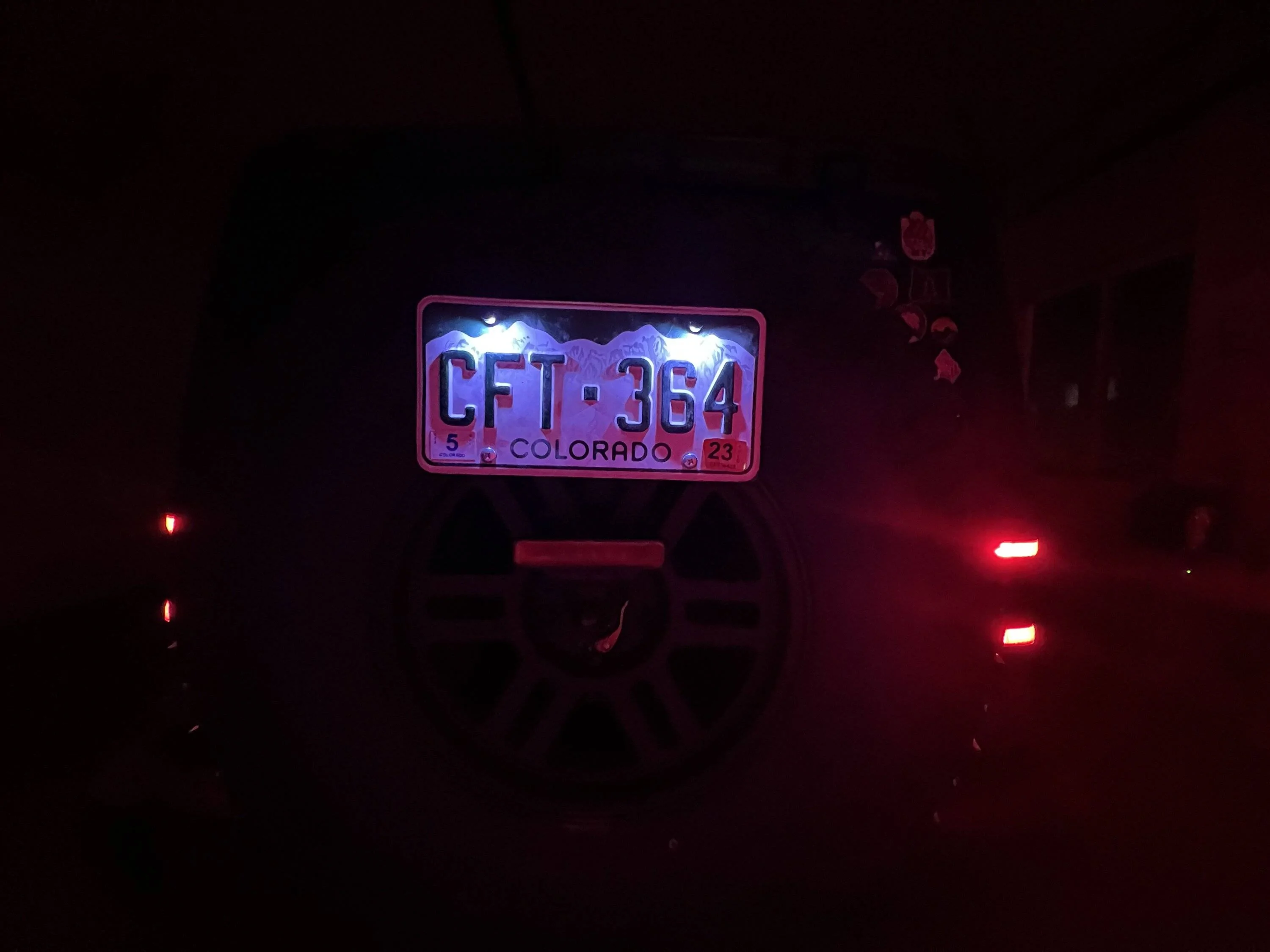 Jeep Wrangler JL Rear License Plate Relocation IMG_8136