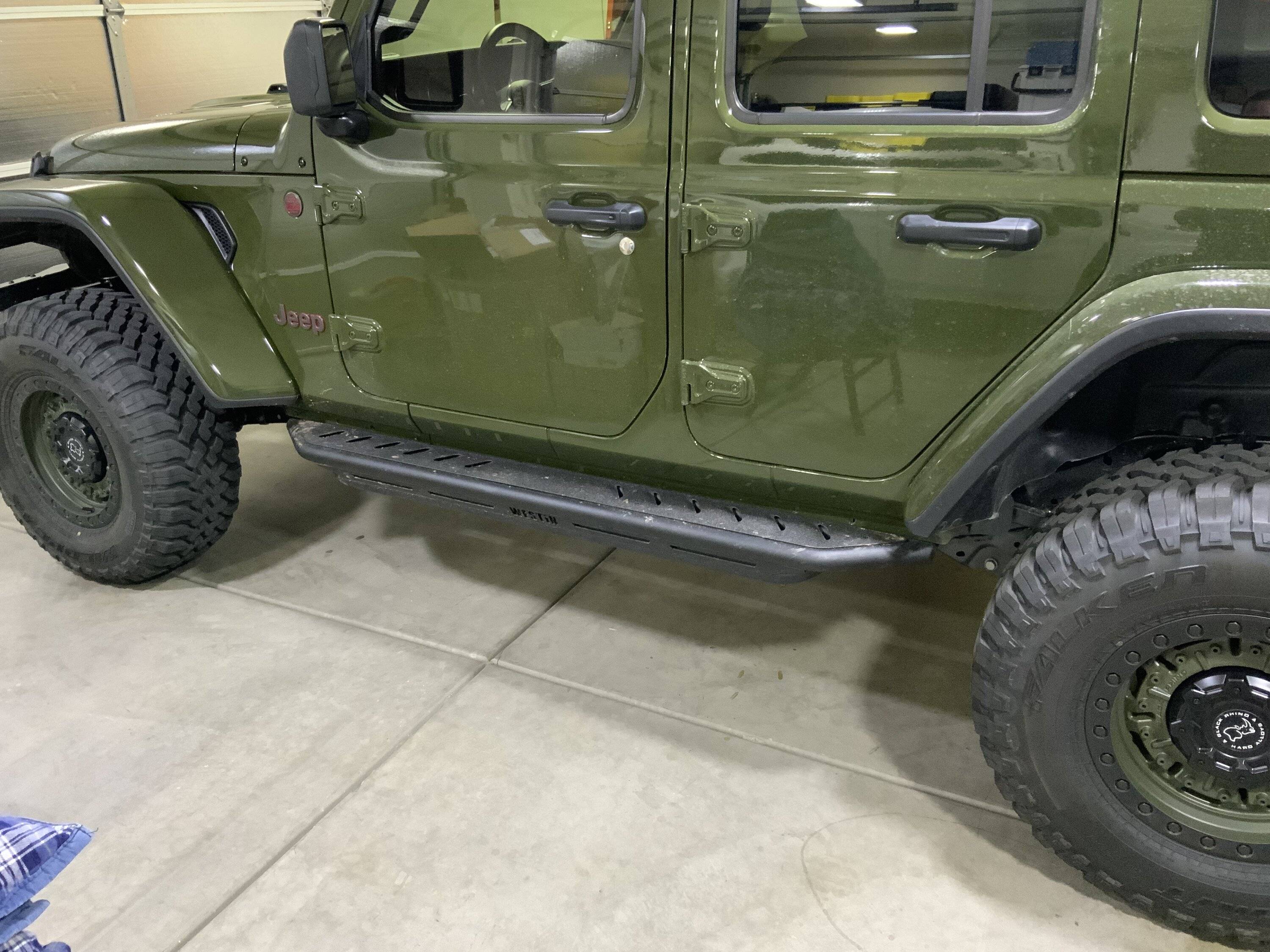 Jeep Wrangler JL Show Me Your Side Steps/Rails 667EC801-1796-4018-8DBC-9DFAC681C017
