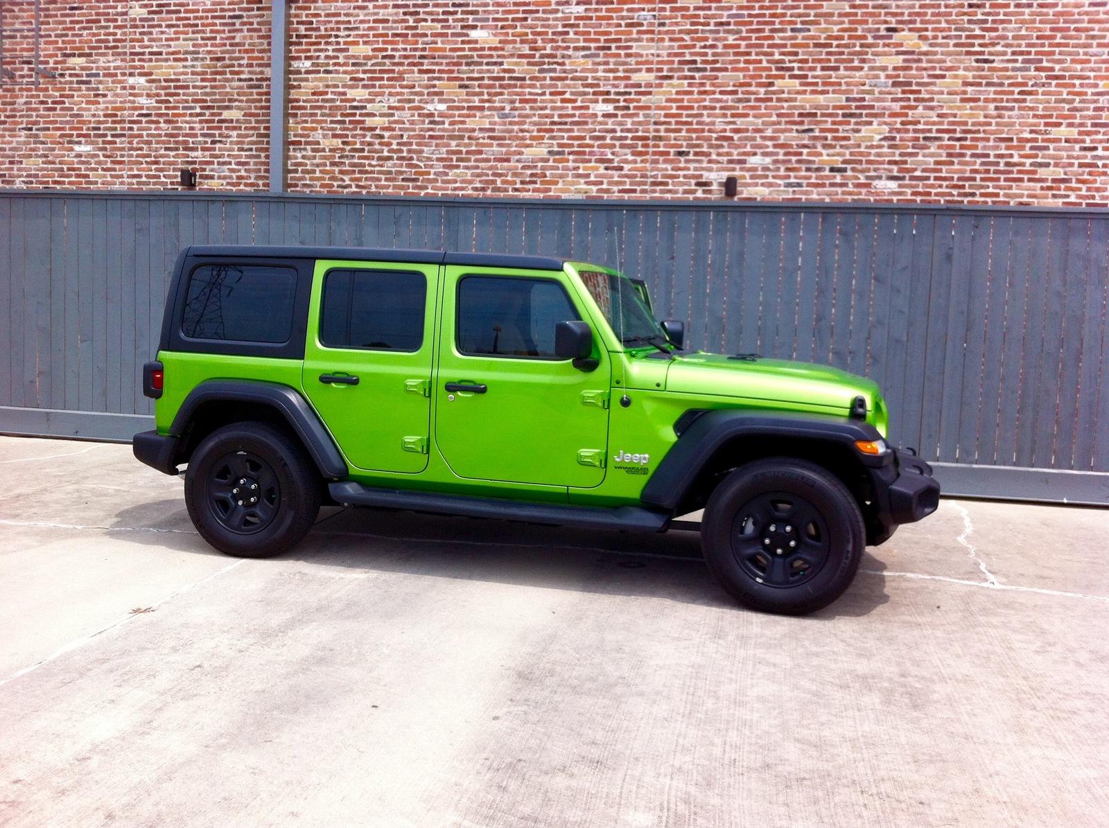 Jeep Wrangler JL Cannot decide on color tint-