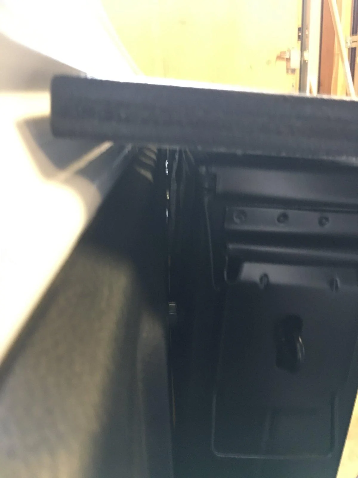 Jeep Wrangler JL DIY Ammo Can Taillgate Storage. 6805A664-8218-4FFA-8418-CF6B0DA54BAA